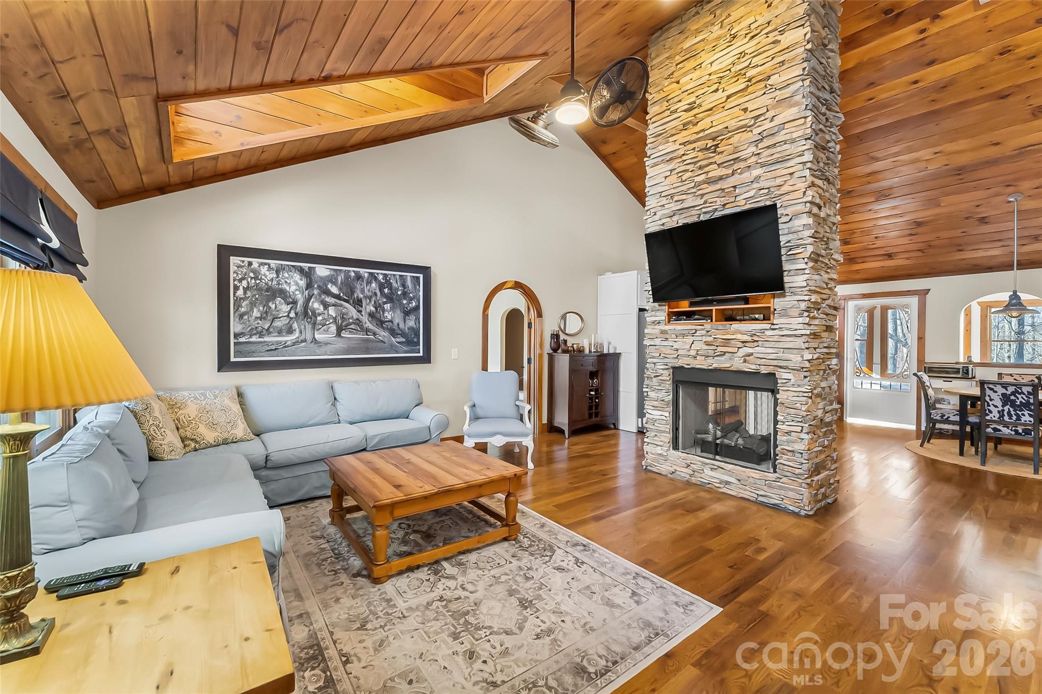 525 Mossy Oak Trail — Nebo