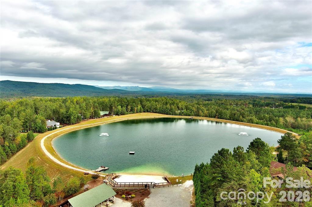 525 Mossy Oak Trail — Nebo