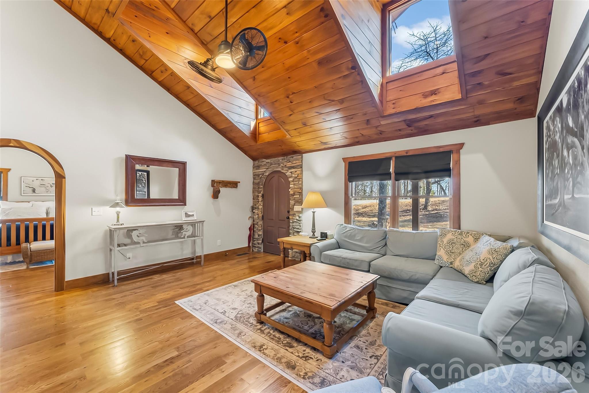 525 Mossy Oak Trail — Nebo