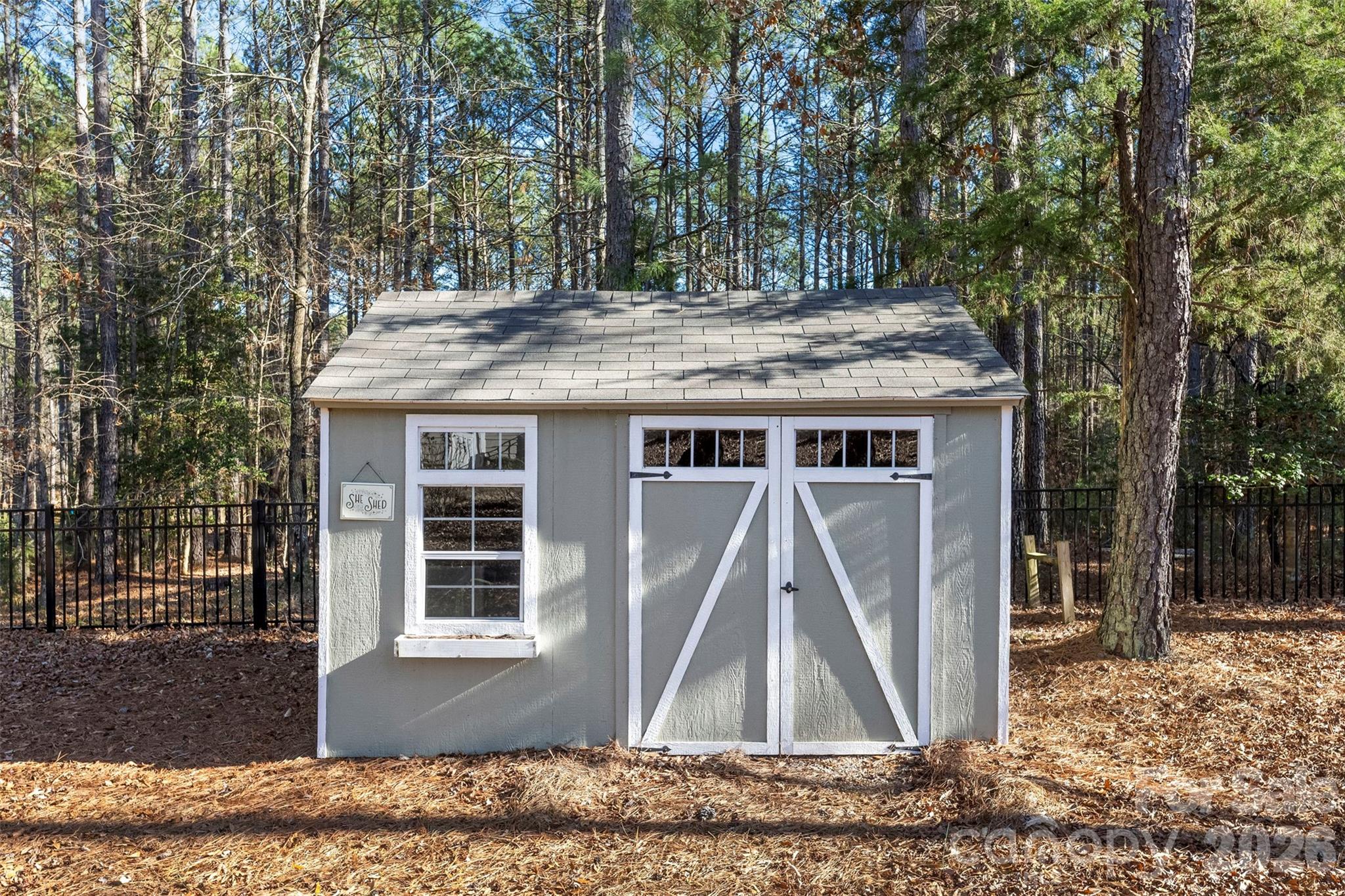 6065 Chimney Bluff Road — Lancaster