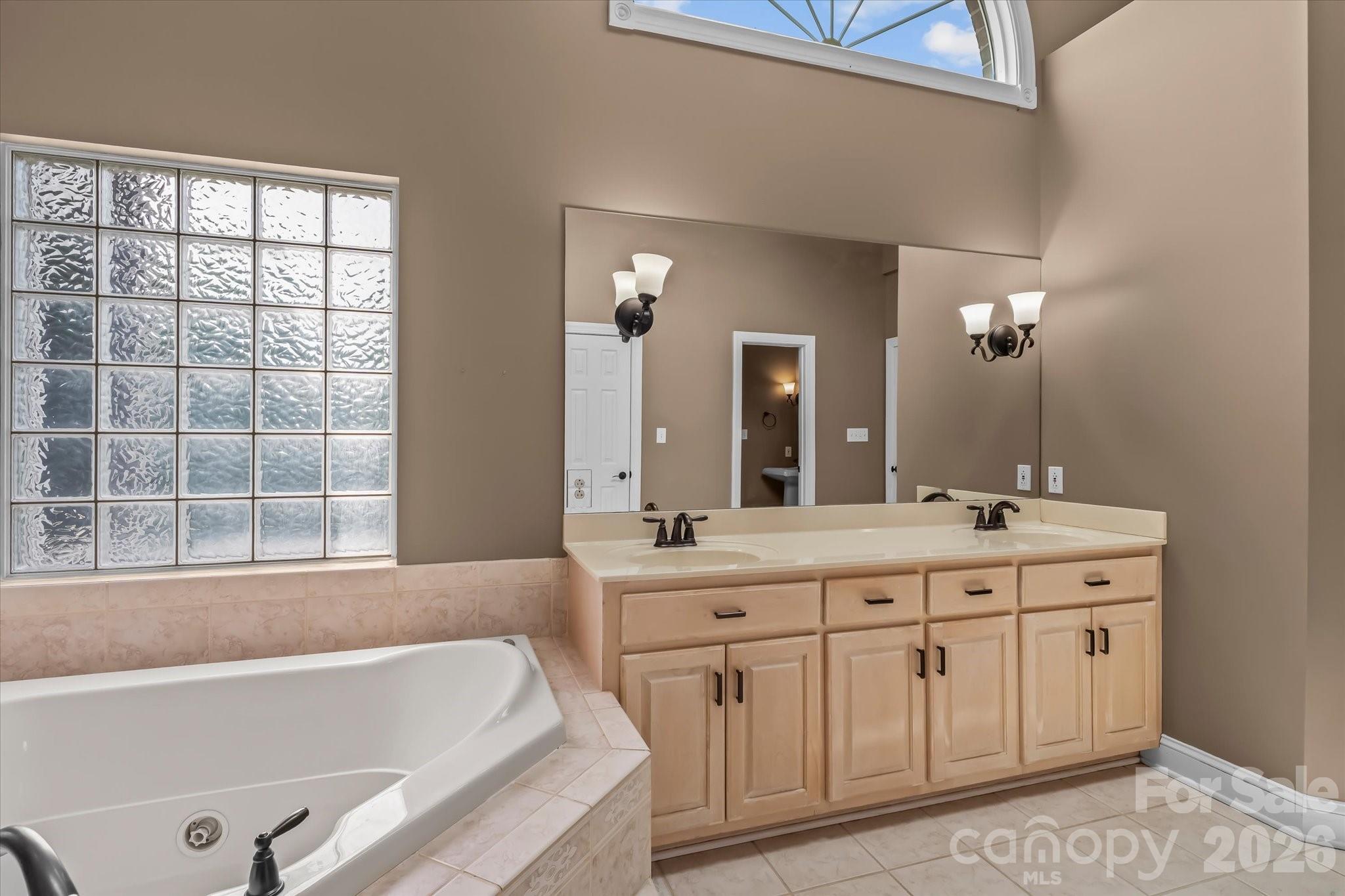 1148 Town N Country Drive — Wilkesboro