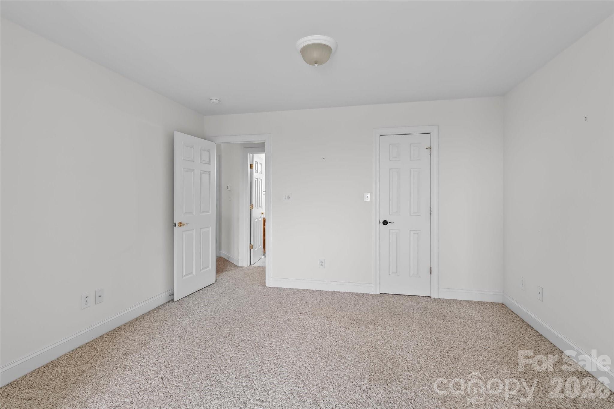 1148 Town N Country Drive — Wilkesboro