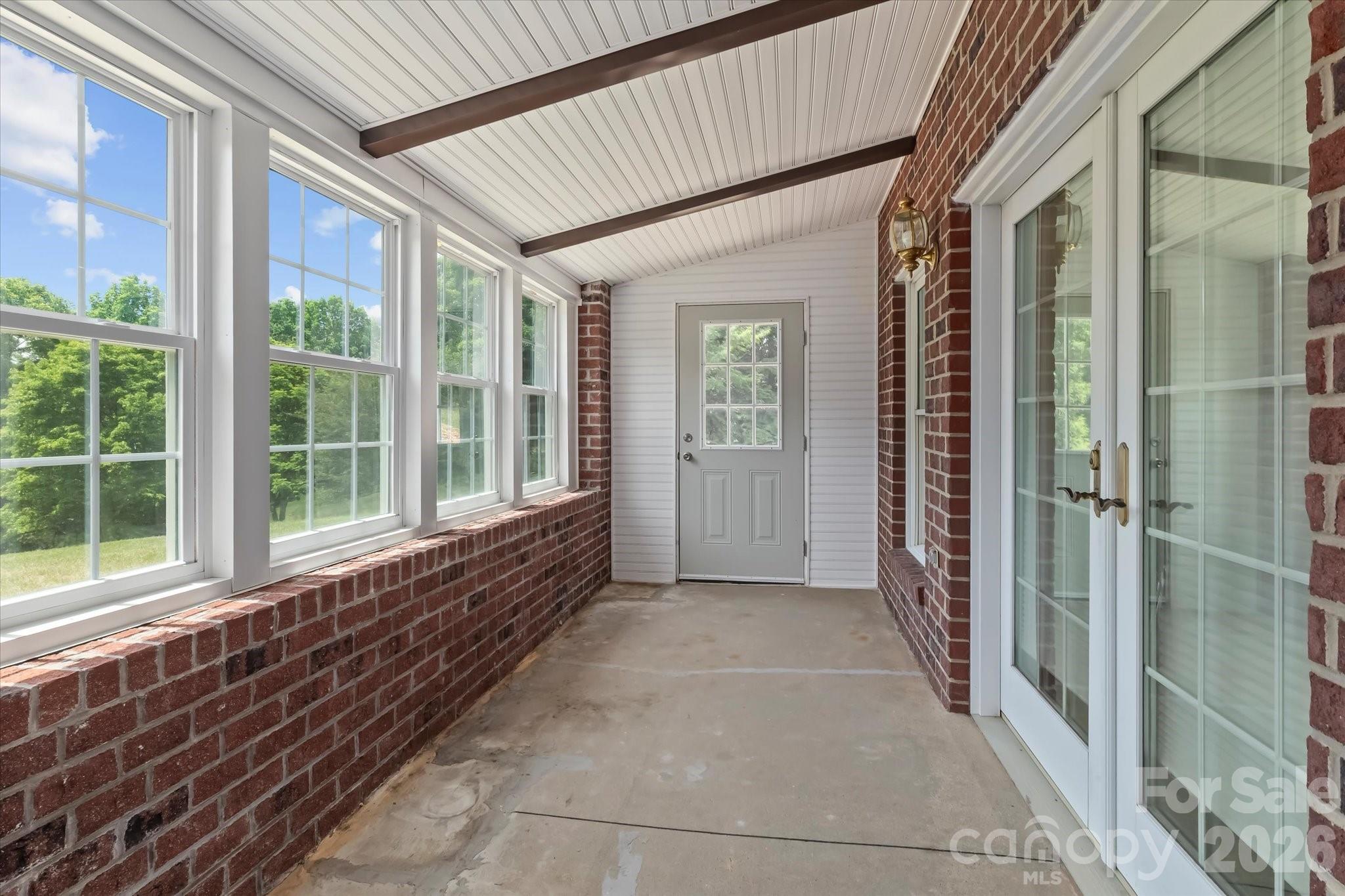 1148 Town N Country Drive — Wilkesboro