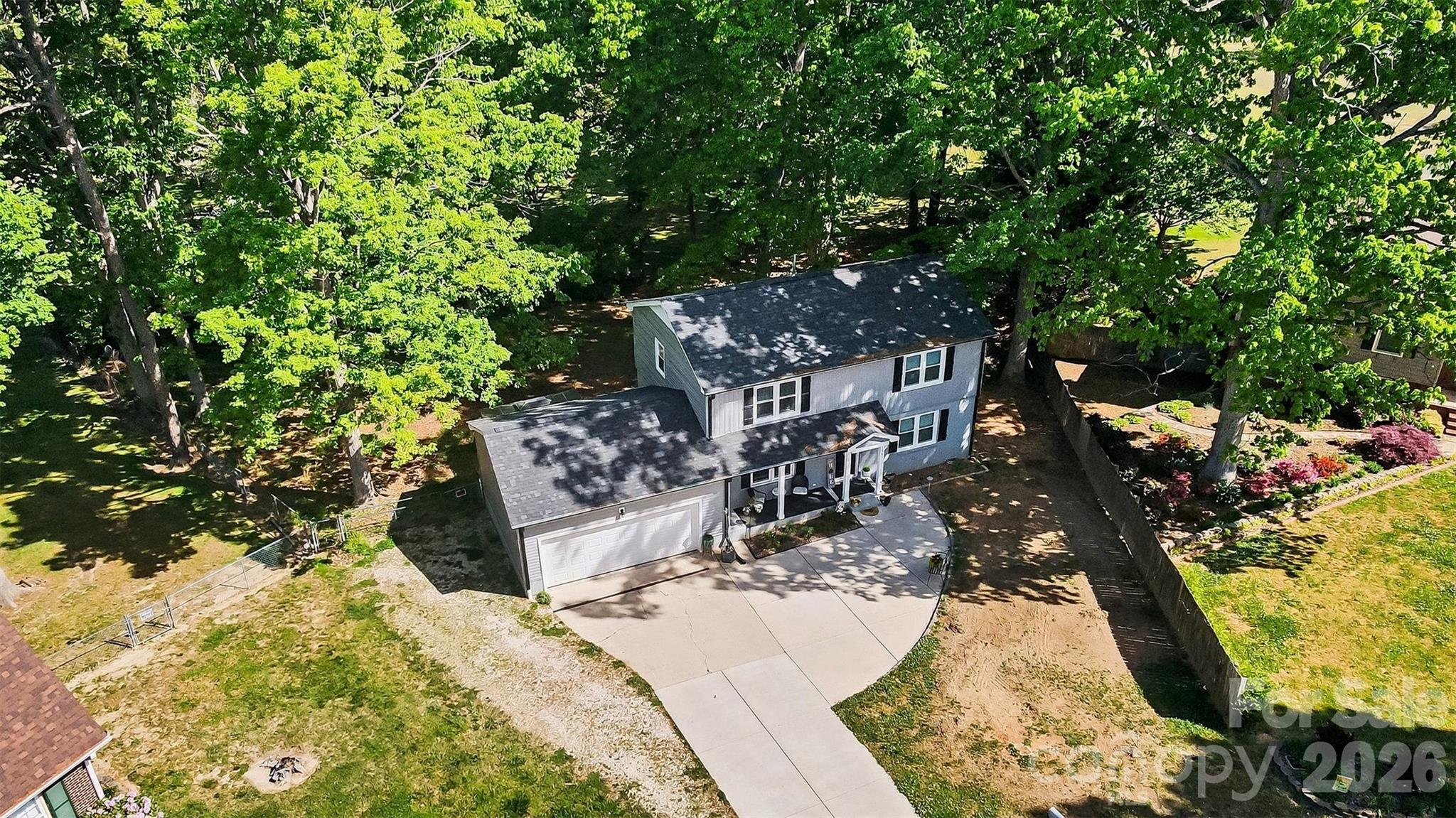 130 Cherokee Lane — Salisbury