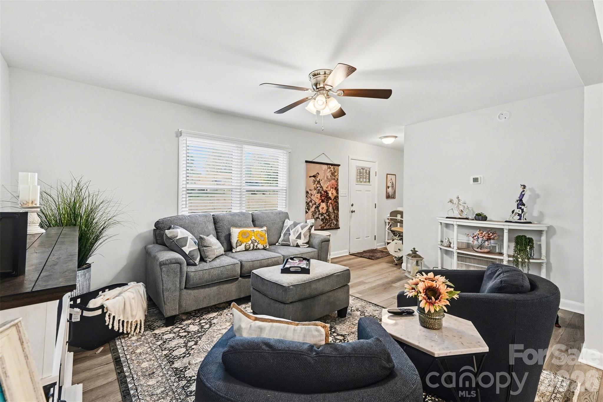 130 Cherokee Lane — Salisbury