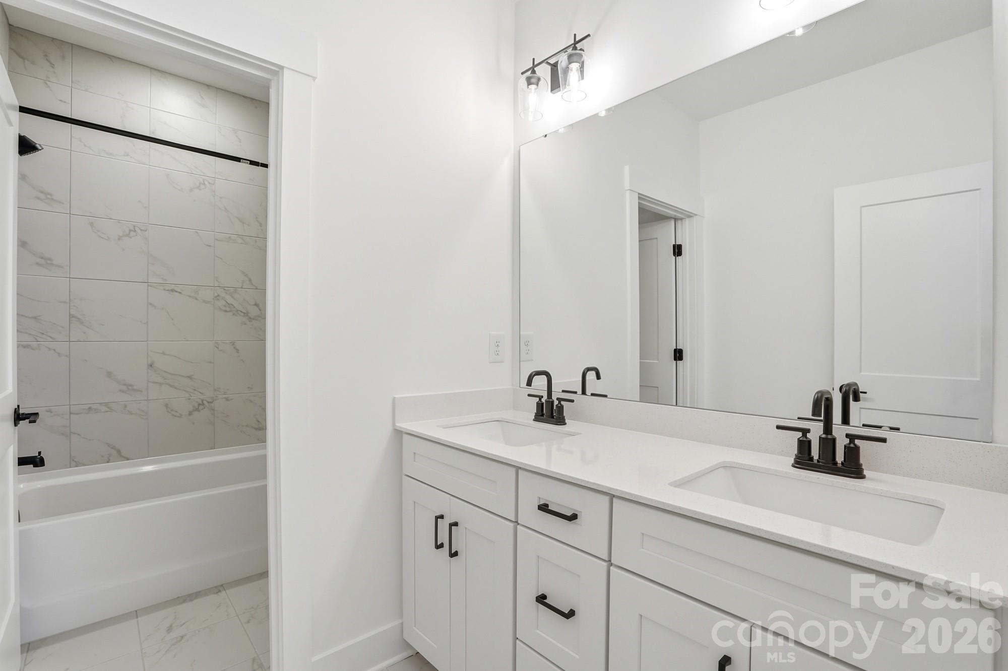 5076 McLaughlin Loop — Waxhaw