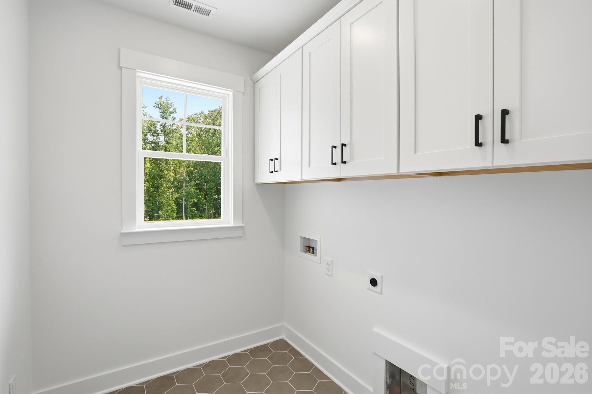 5076 McLaughlin Loop — Waxhaw
