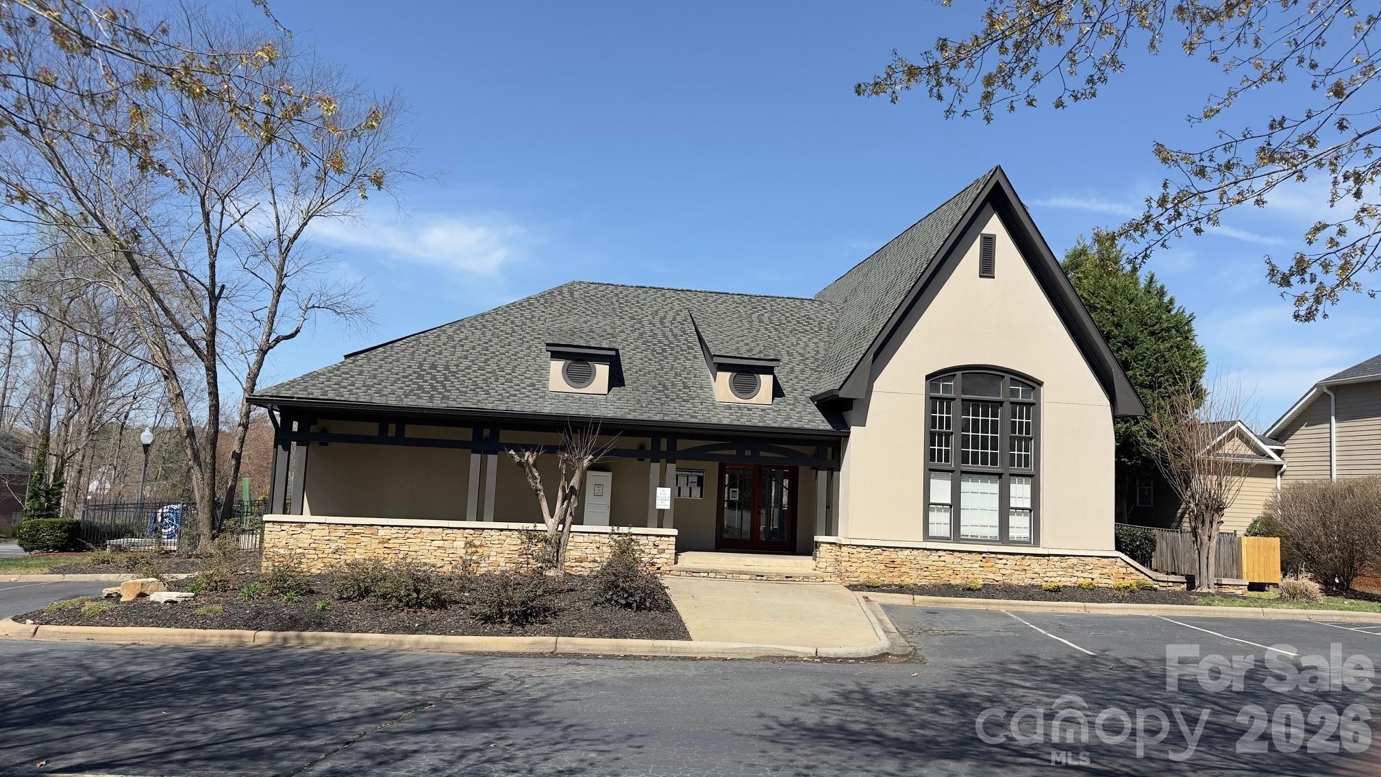 123 Comata Road — Mooresville