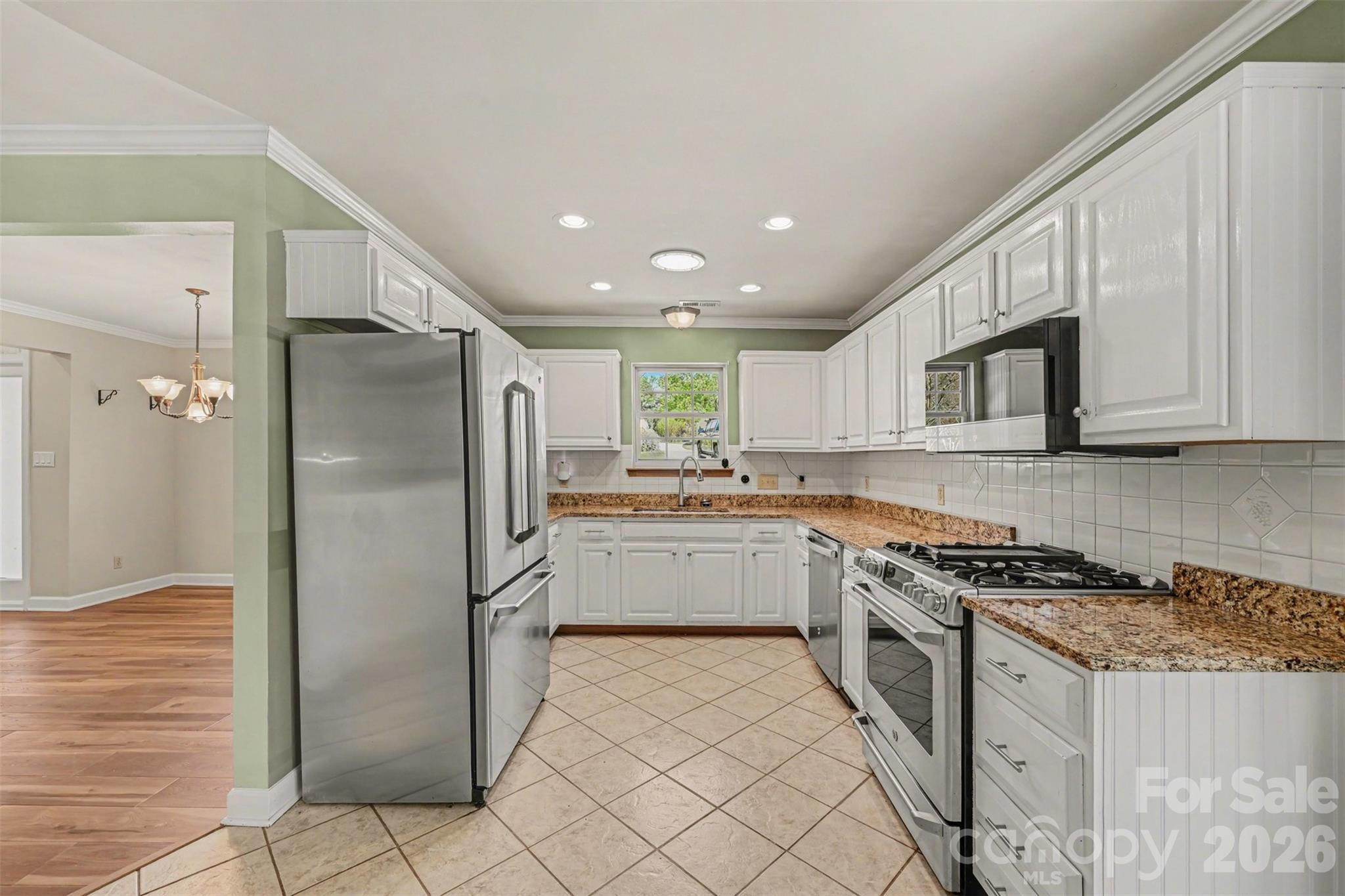 7329 Bailywick Drive — Waxhaw
