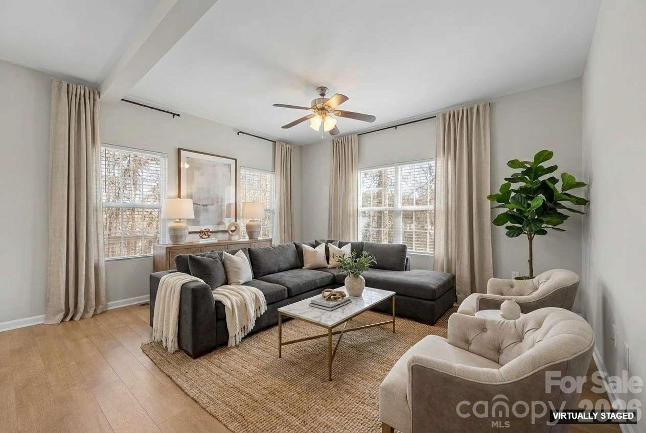 115 Lookout Point Place — Mooresville