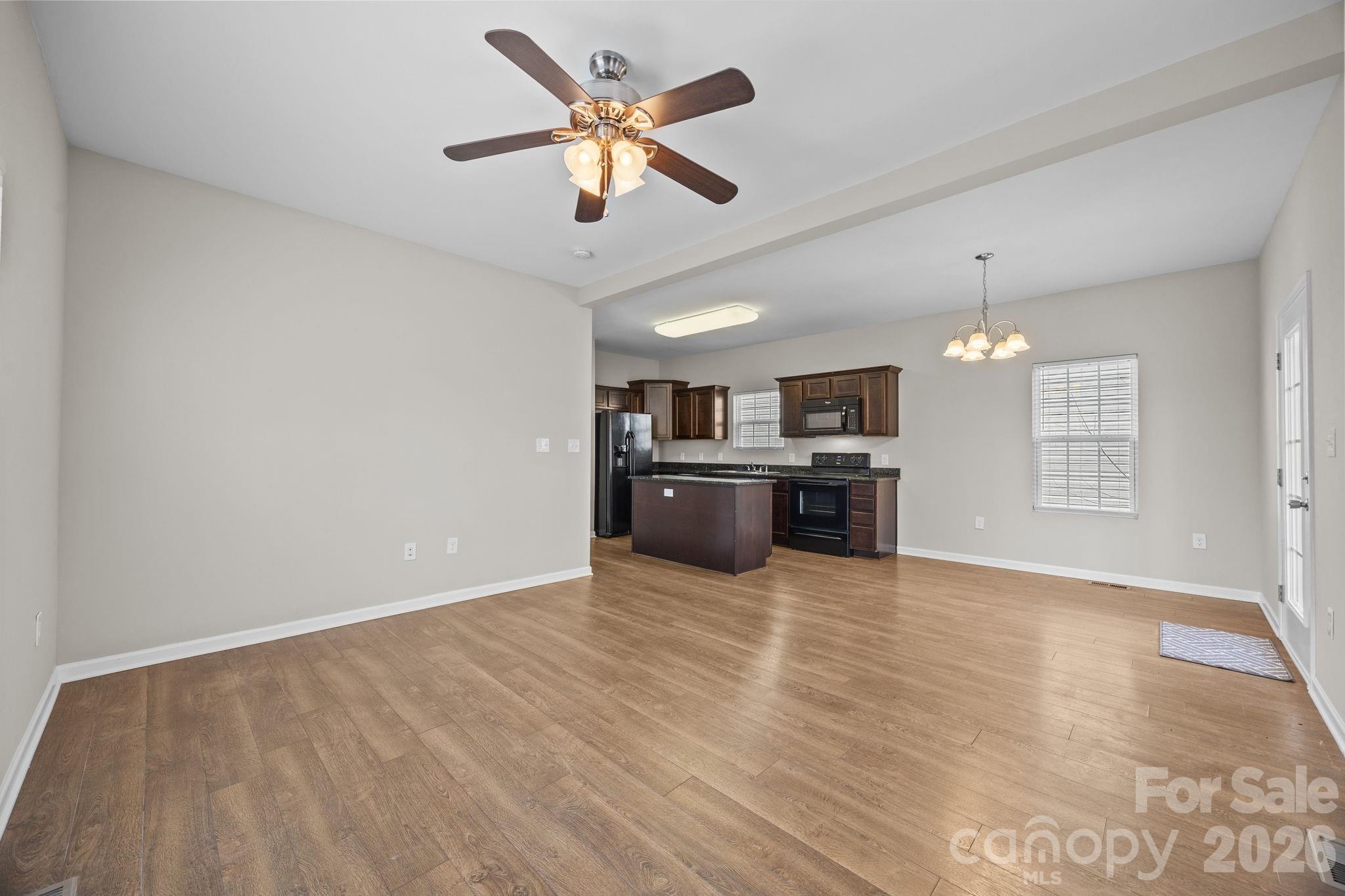 115 Lookout Point Place — Mooresville