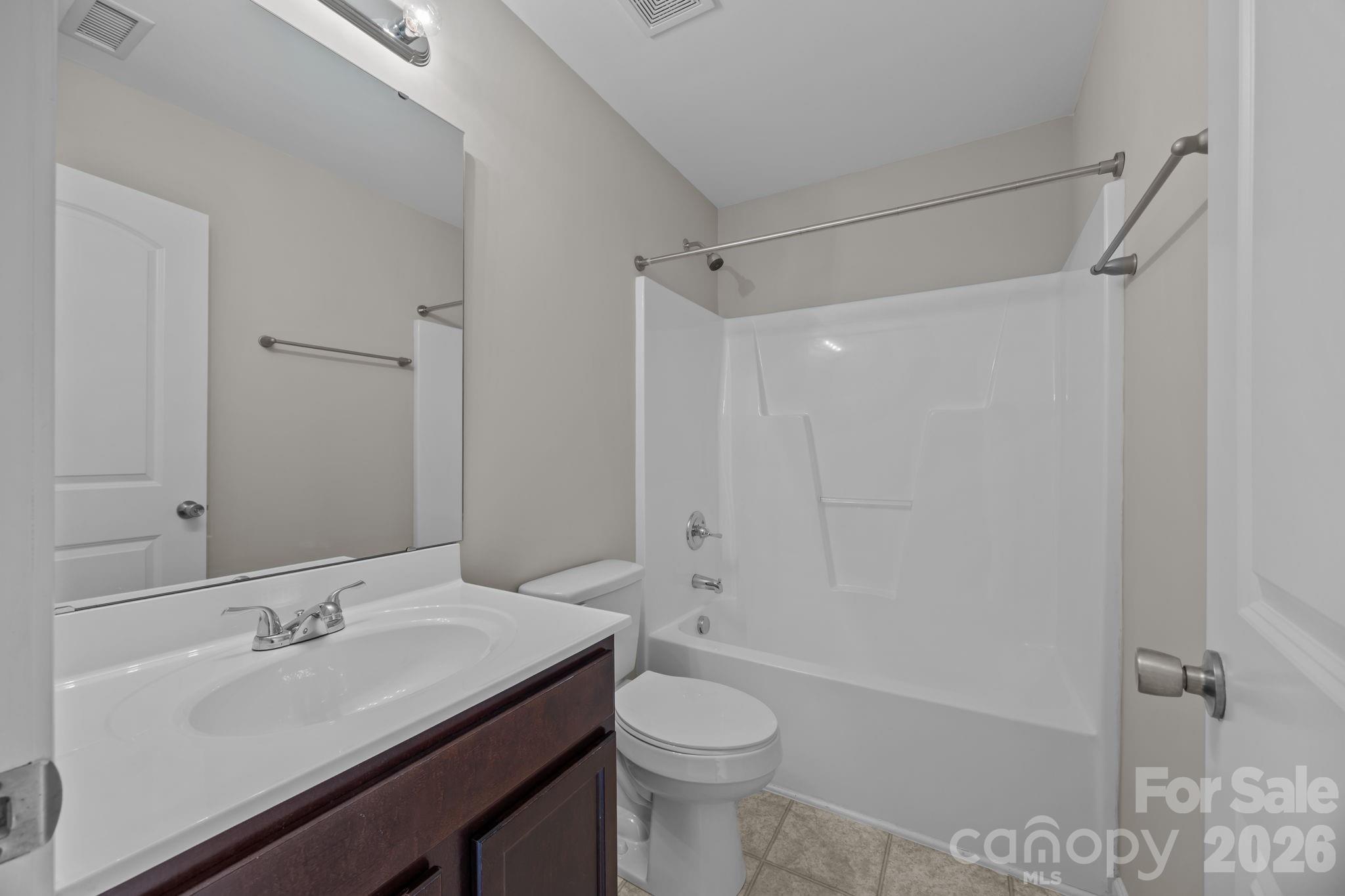 115 Lookout Point Place — Mooresville