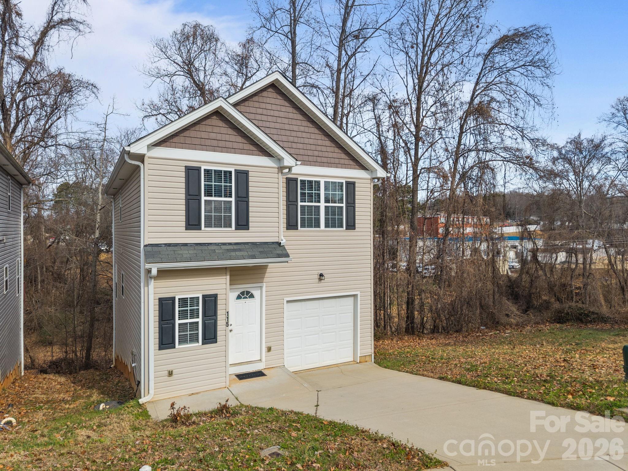 115 Lookout Point Place — Mooresville