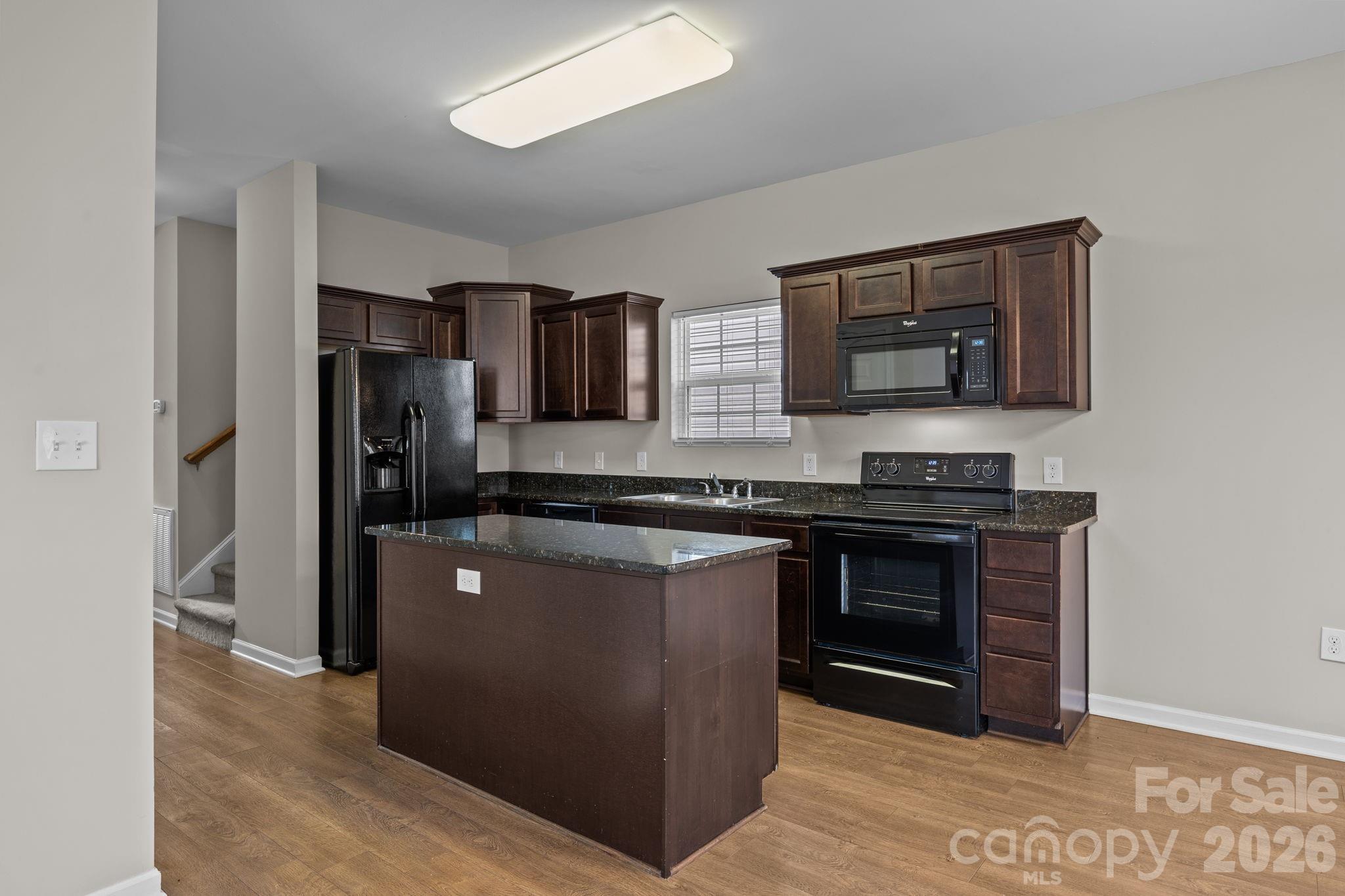 115 Lookout Point Place — Mooresville