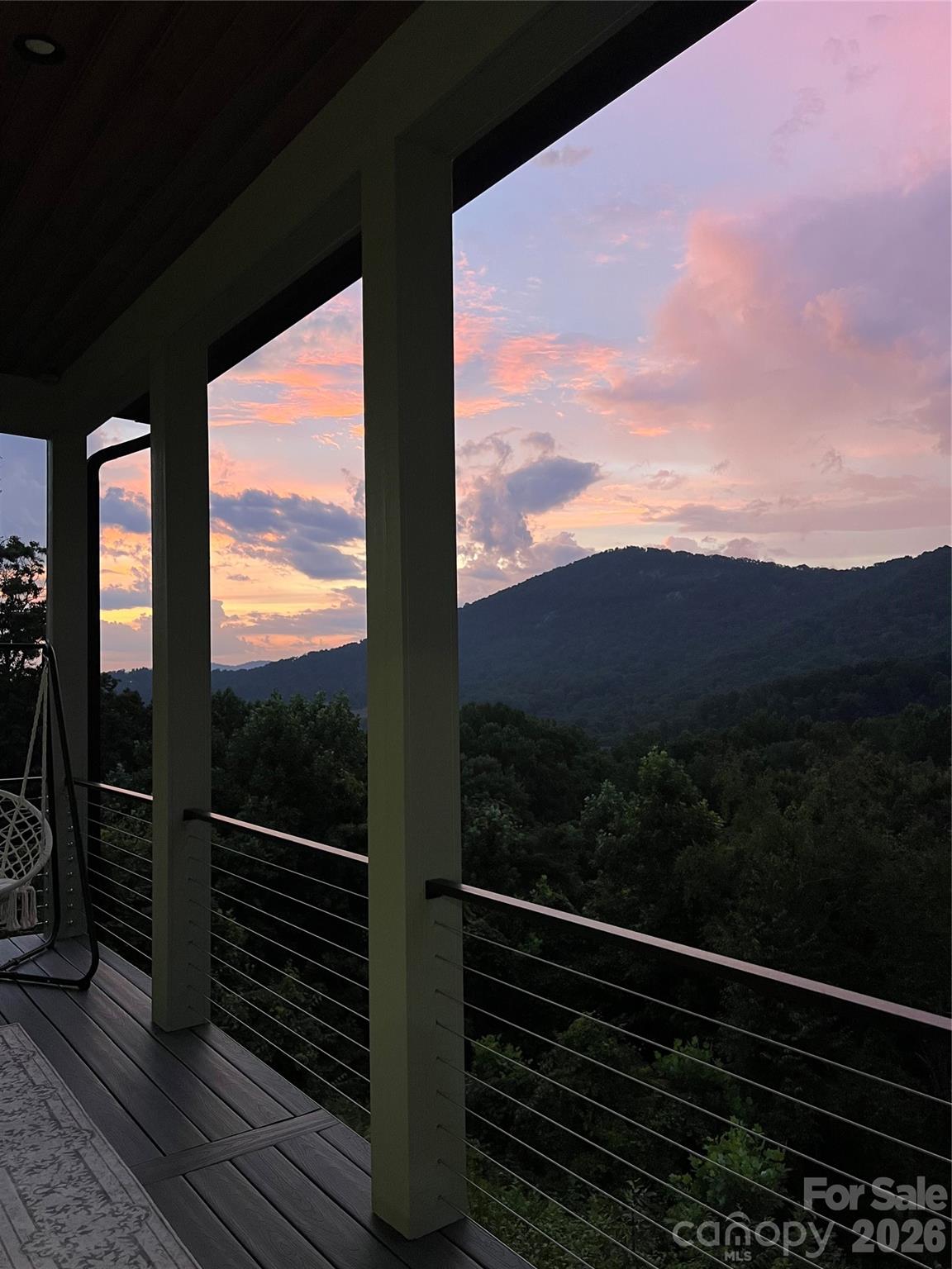 22 Chesten Mountain Drive — Asheville