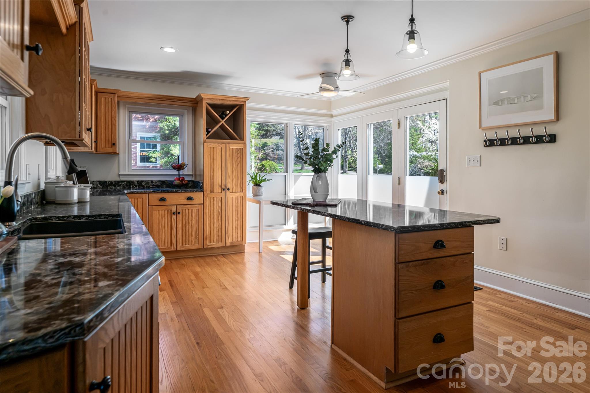 180 Marlborough Road — Asheville