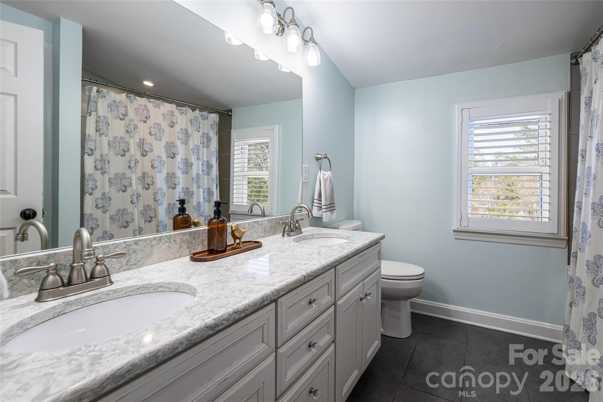180 Marlborough Road — Asheville