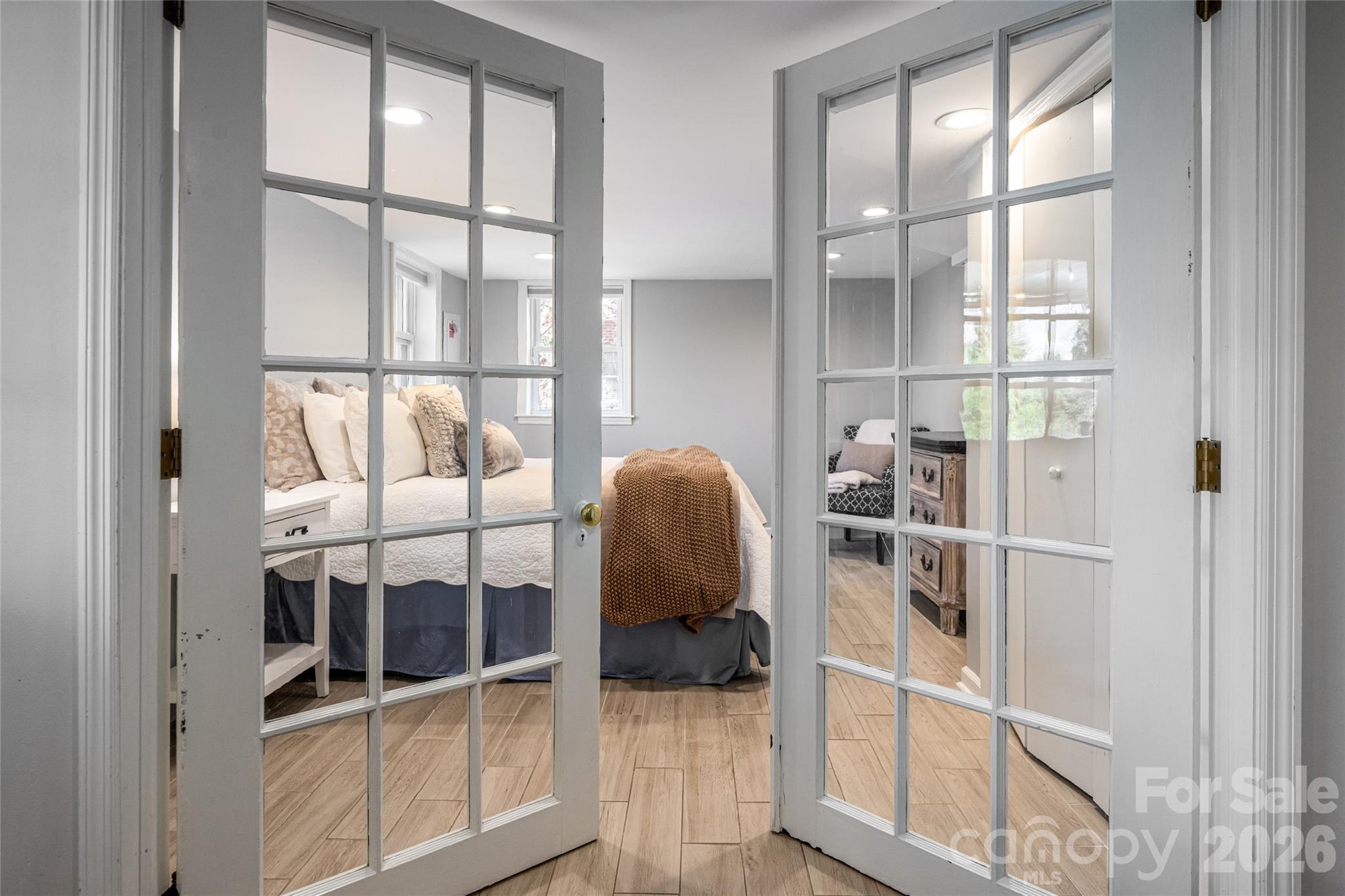 180 Marlborough Road — Asheville