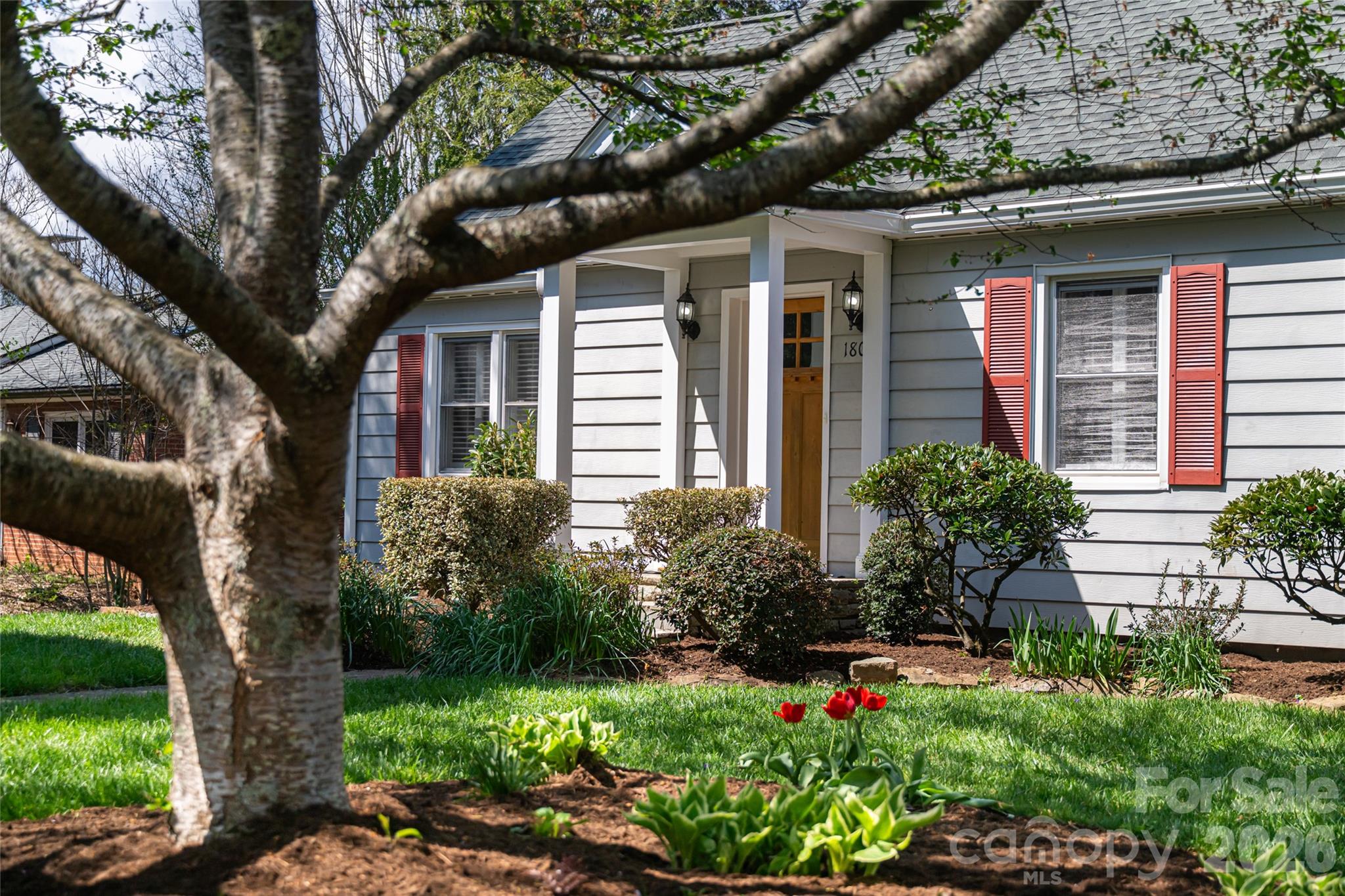 180 Marlborough Road — Asheville