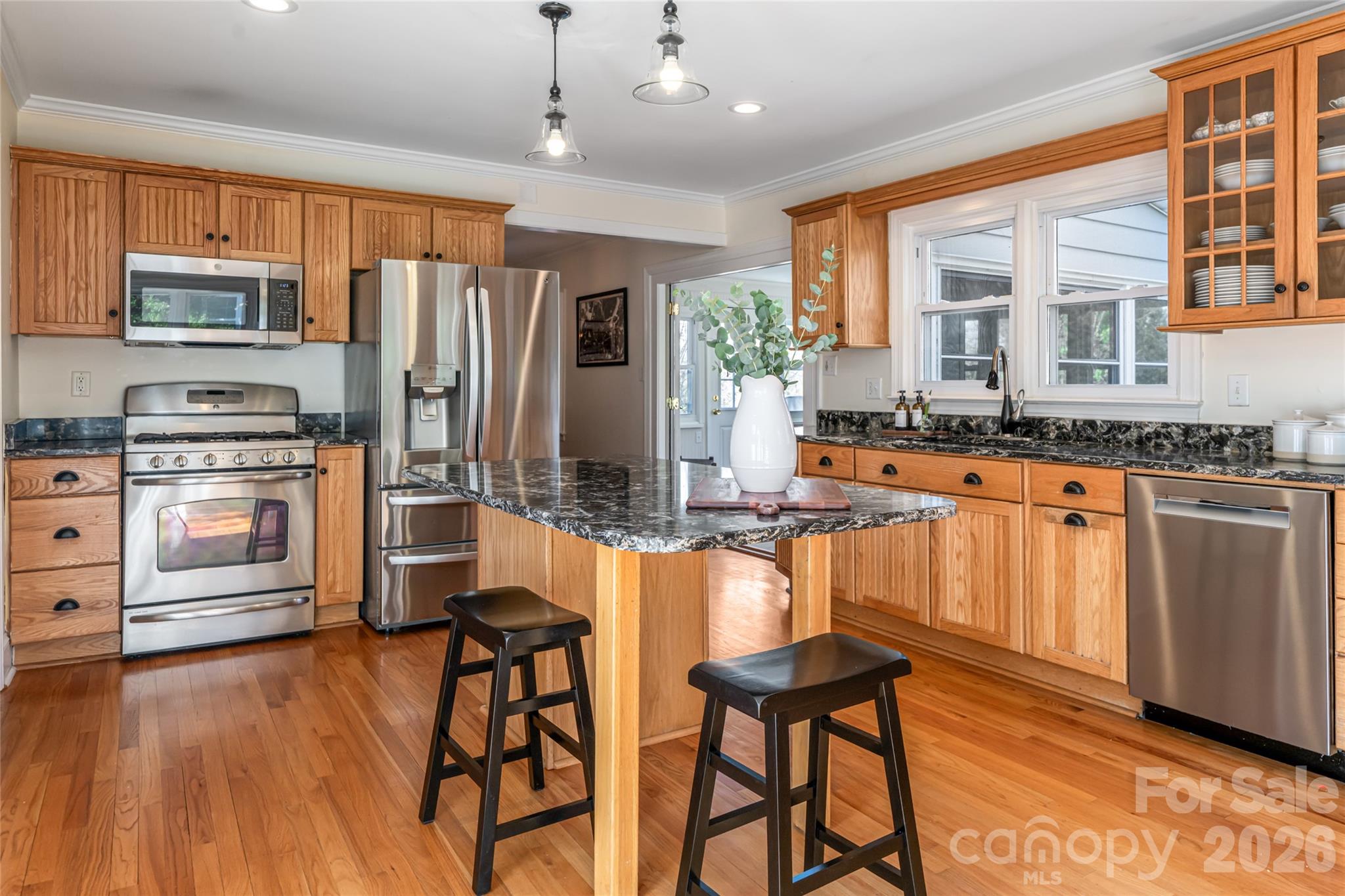 180 Marlborough Road — Asheville