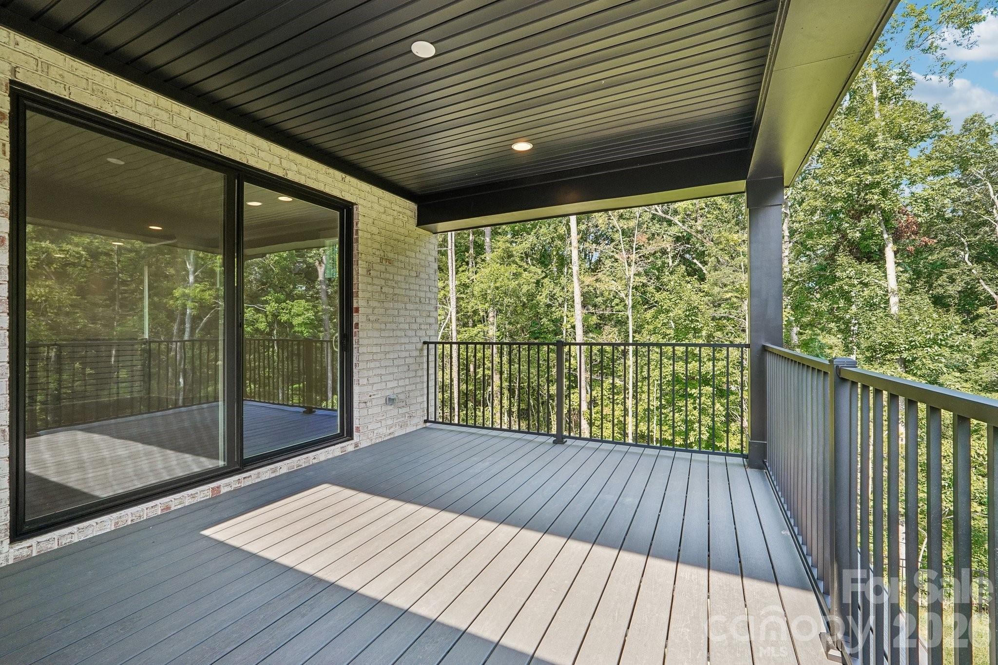 10938 Old Ravine Trail — Huntersville
