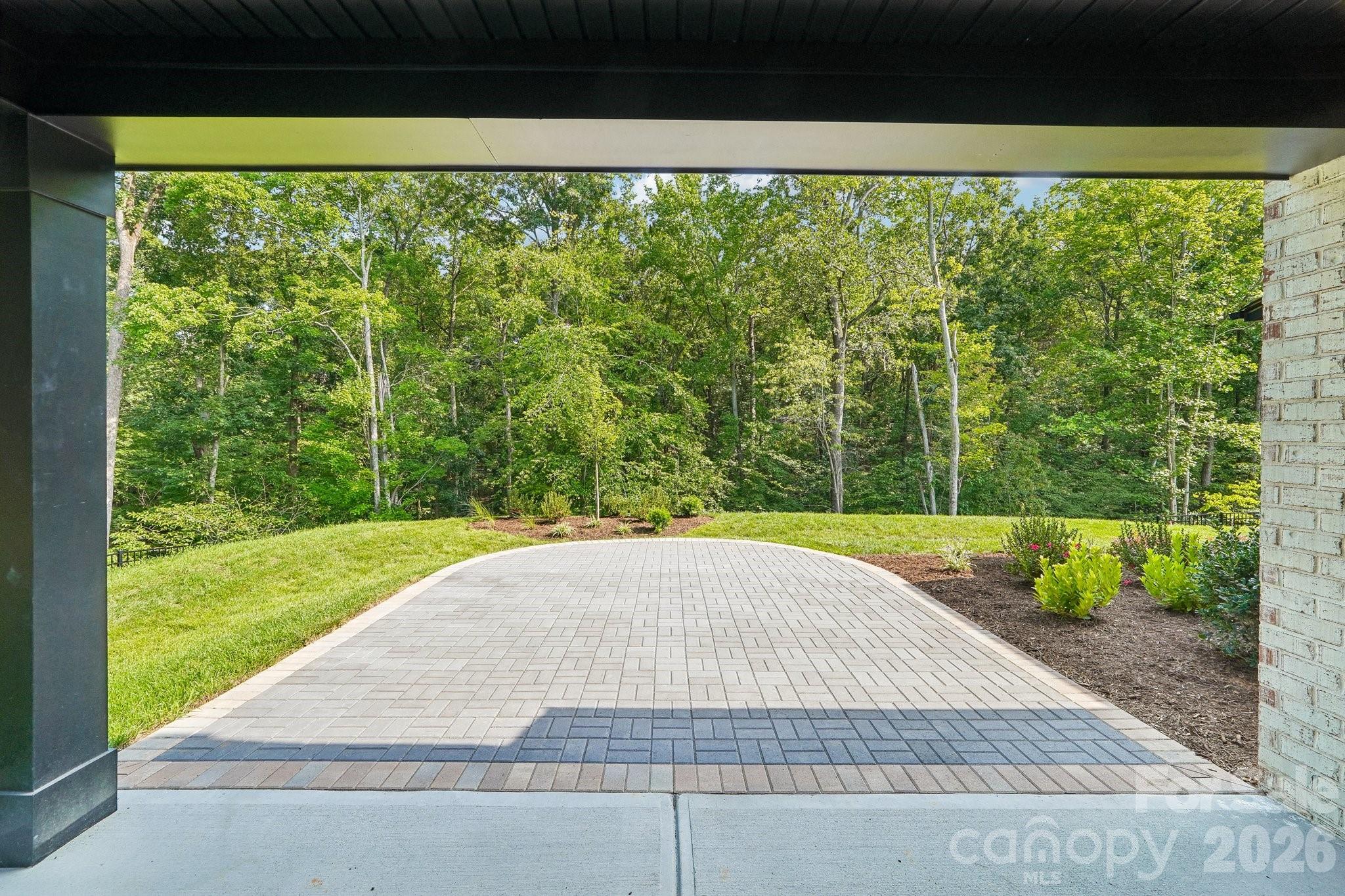 10938 Old Ravine Trail — Huntersville