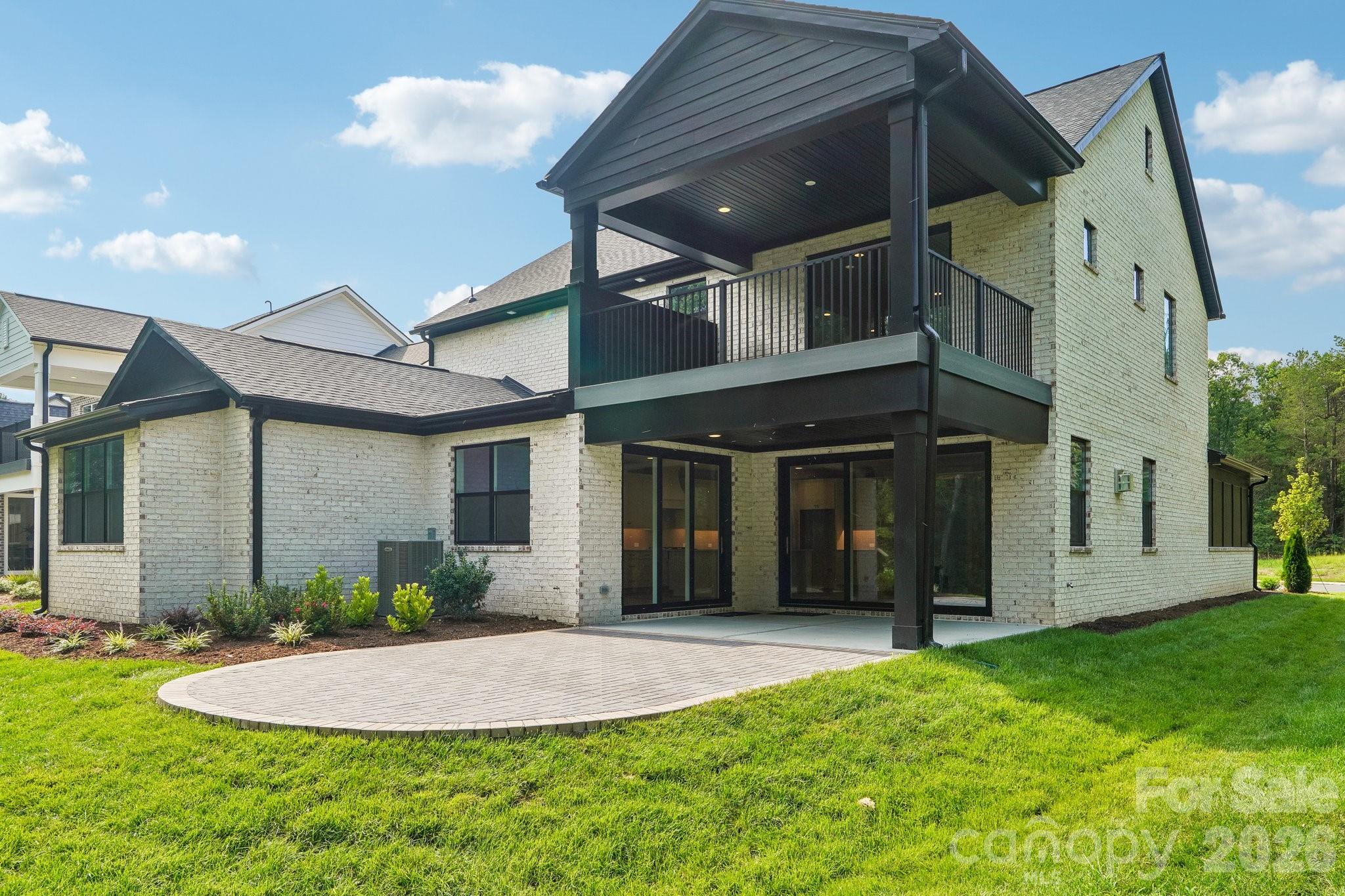 10938 Old Ravine Trail — Huntersville