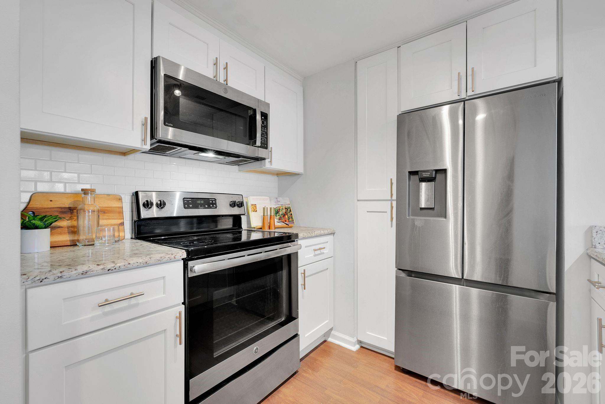 300 S Cedar Street #2 — Charlotte