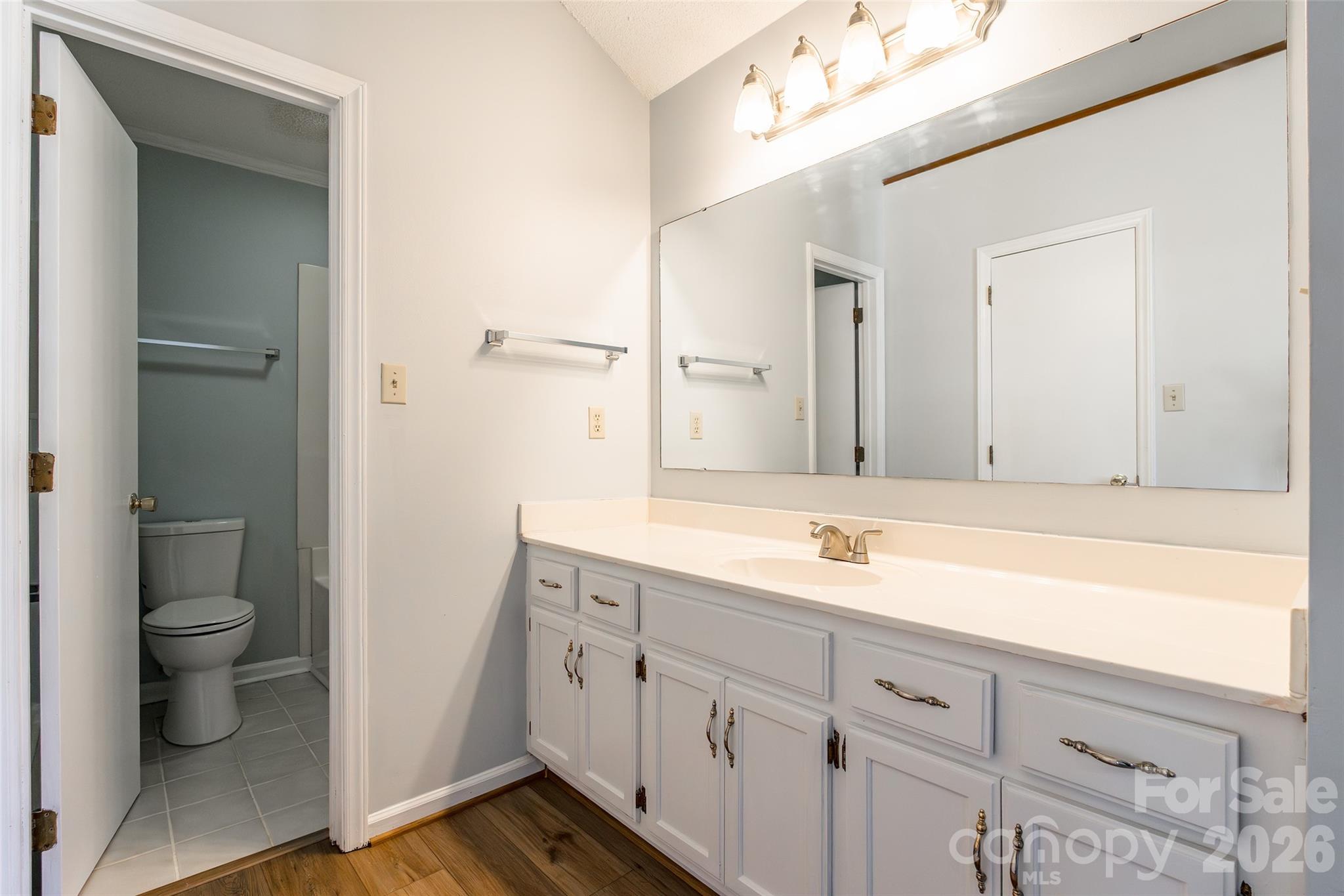 7225 McTeal Place — Charlotte