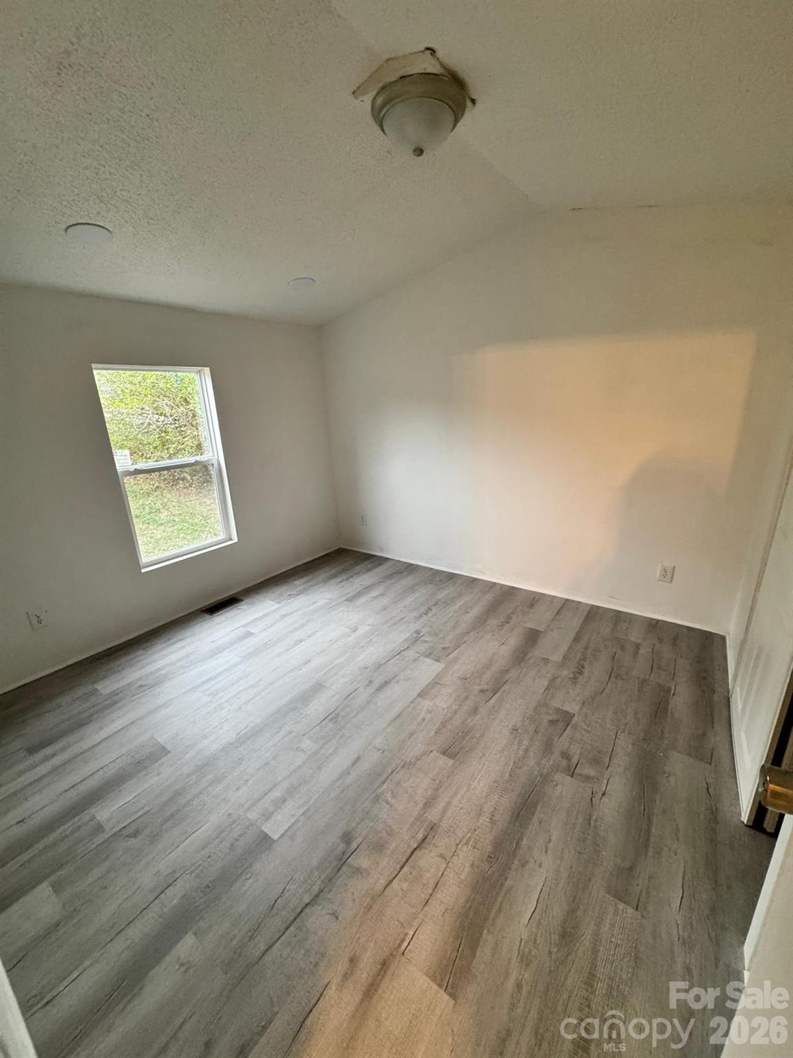 111 Cloverleaf Drive — Clover