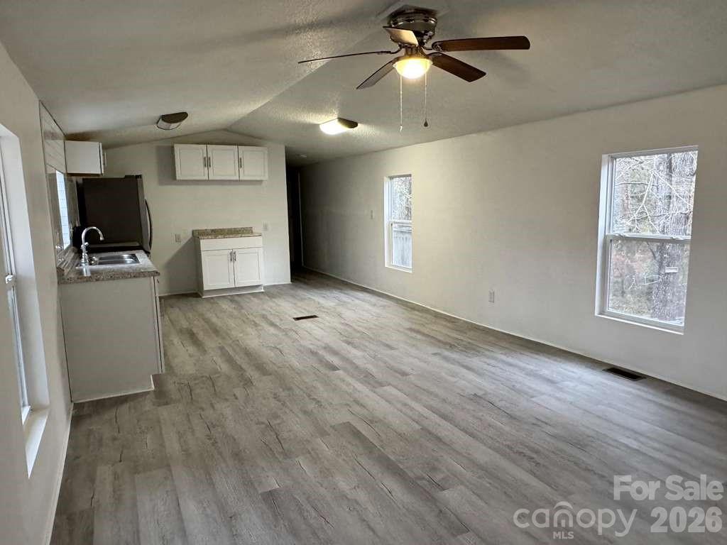 111 Cloverleaf Drive — Clover