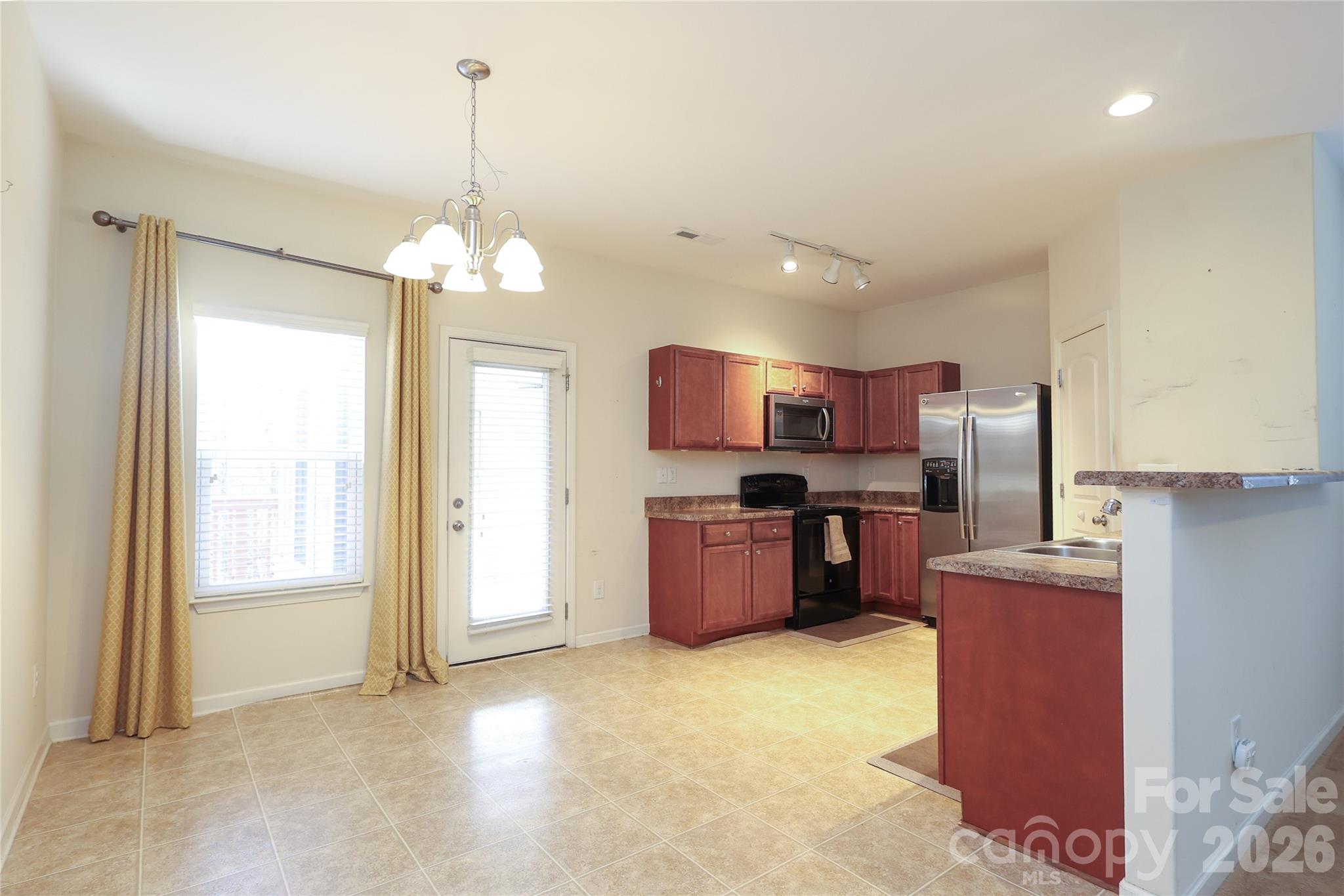4806 Lynn Lee Circle — Charlotte