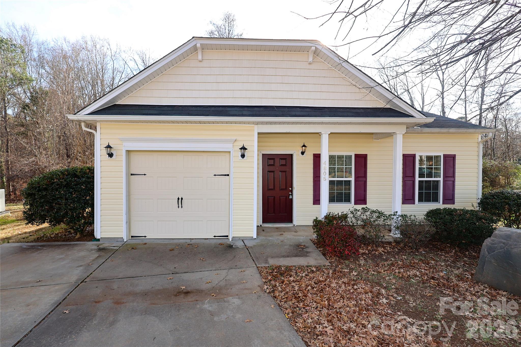 4806 Lynn Lee Circle — Charlotte