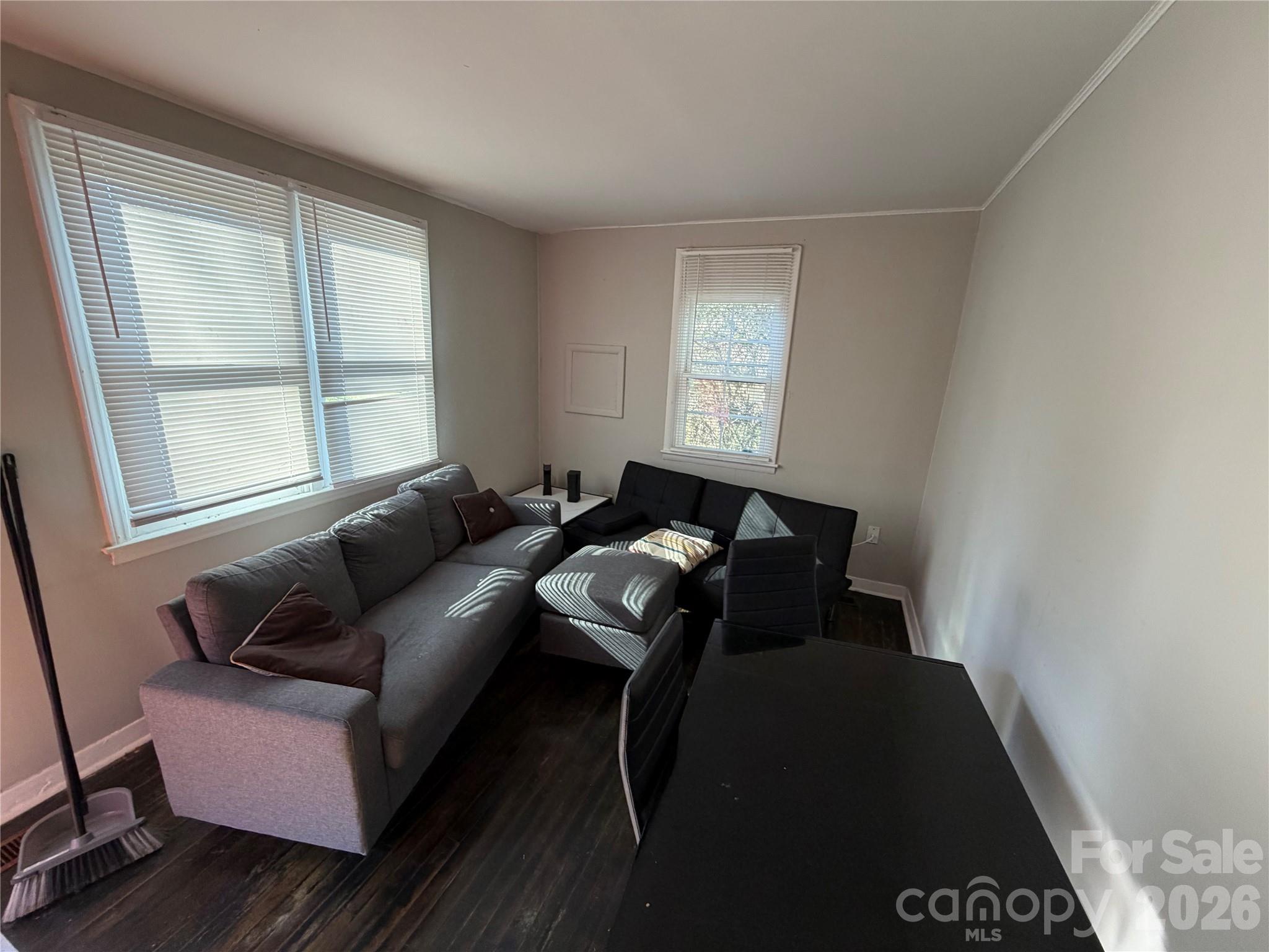 2620 Celia Avenue — Charlotte