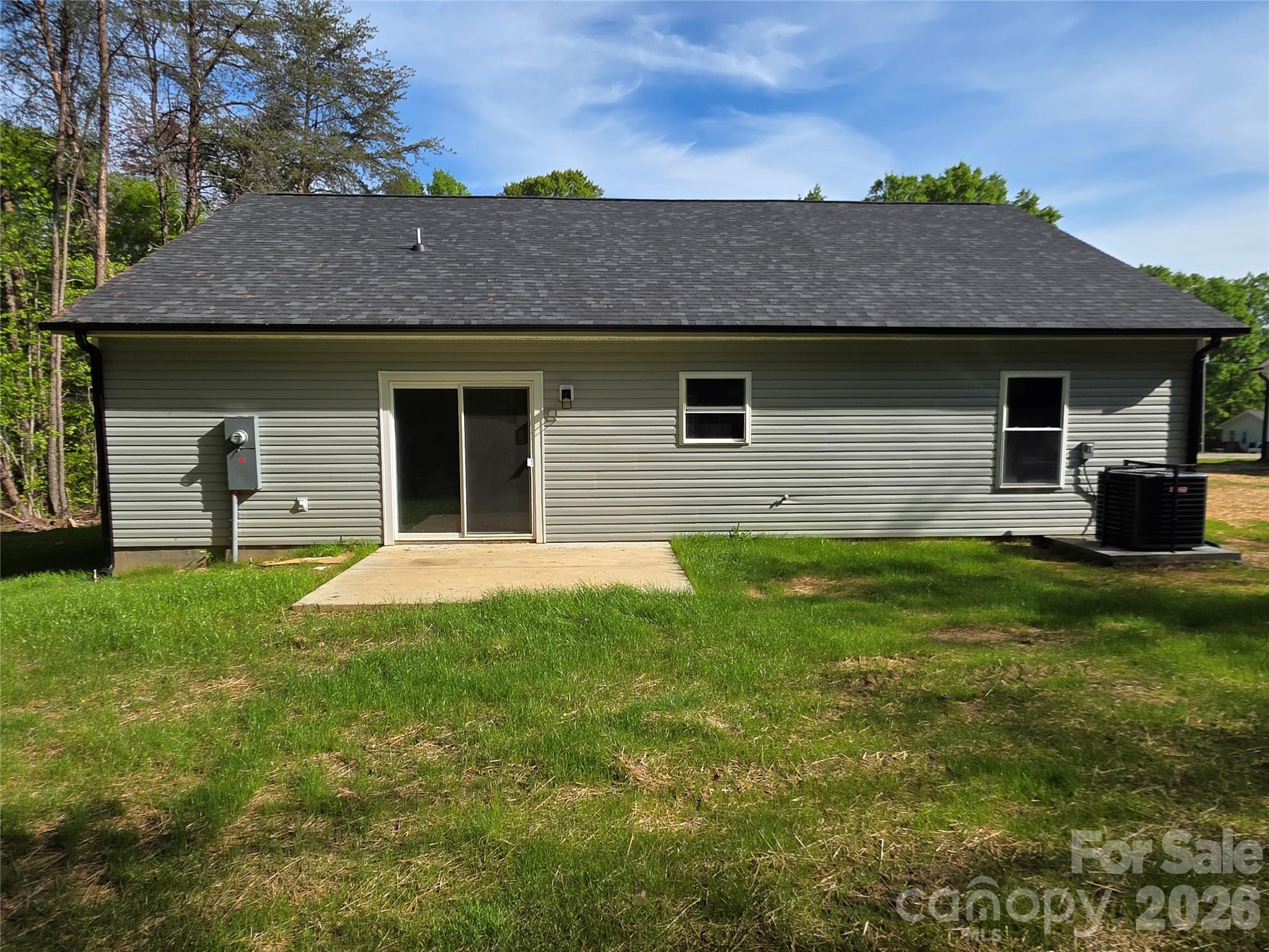 294 Zion Church Road — Clover