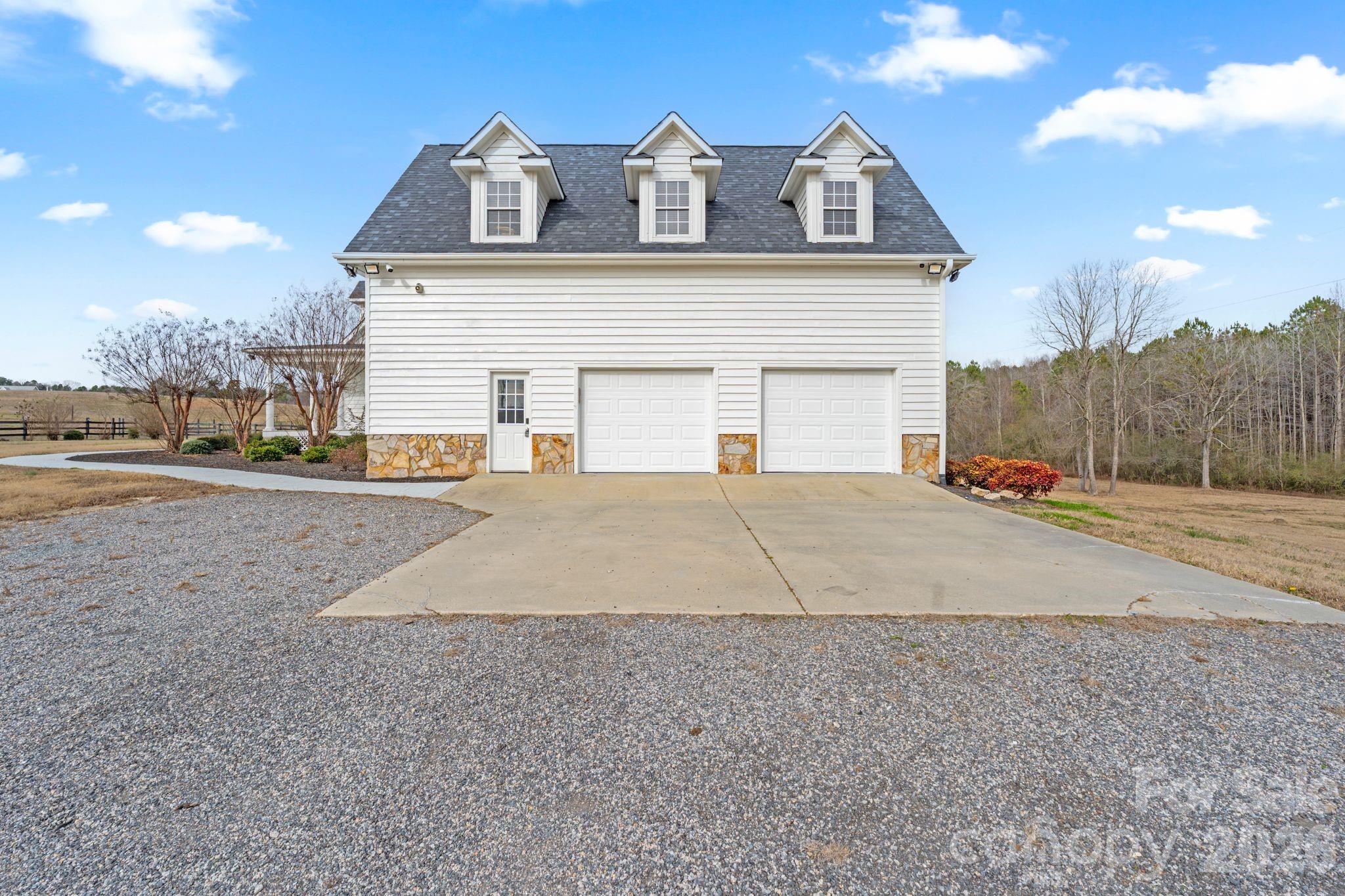 940 Wade Funderburk Road — Pageland