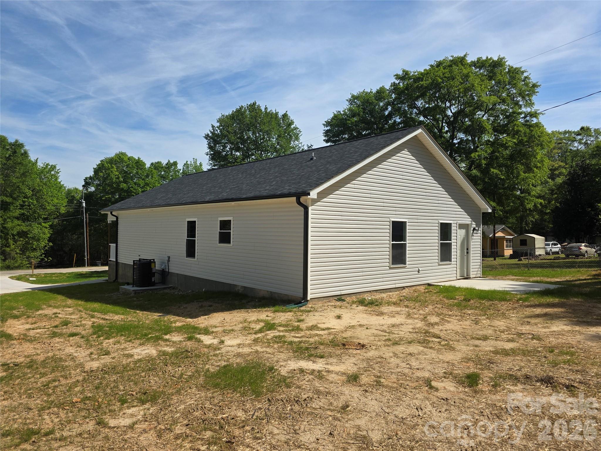 316 Zion Church Road — Clover