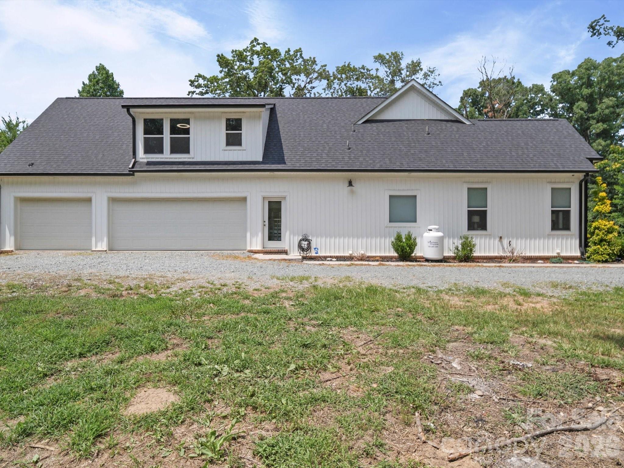 1421 Hamilton Crossroads Road — Marshville