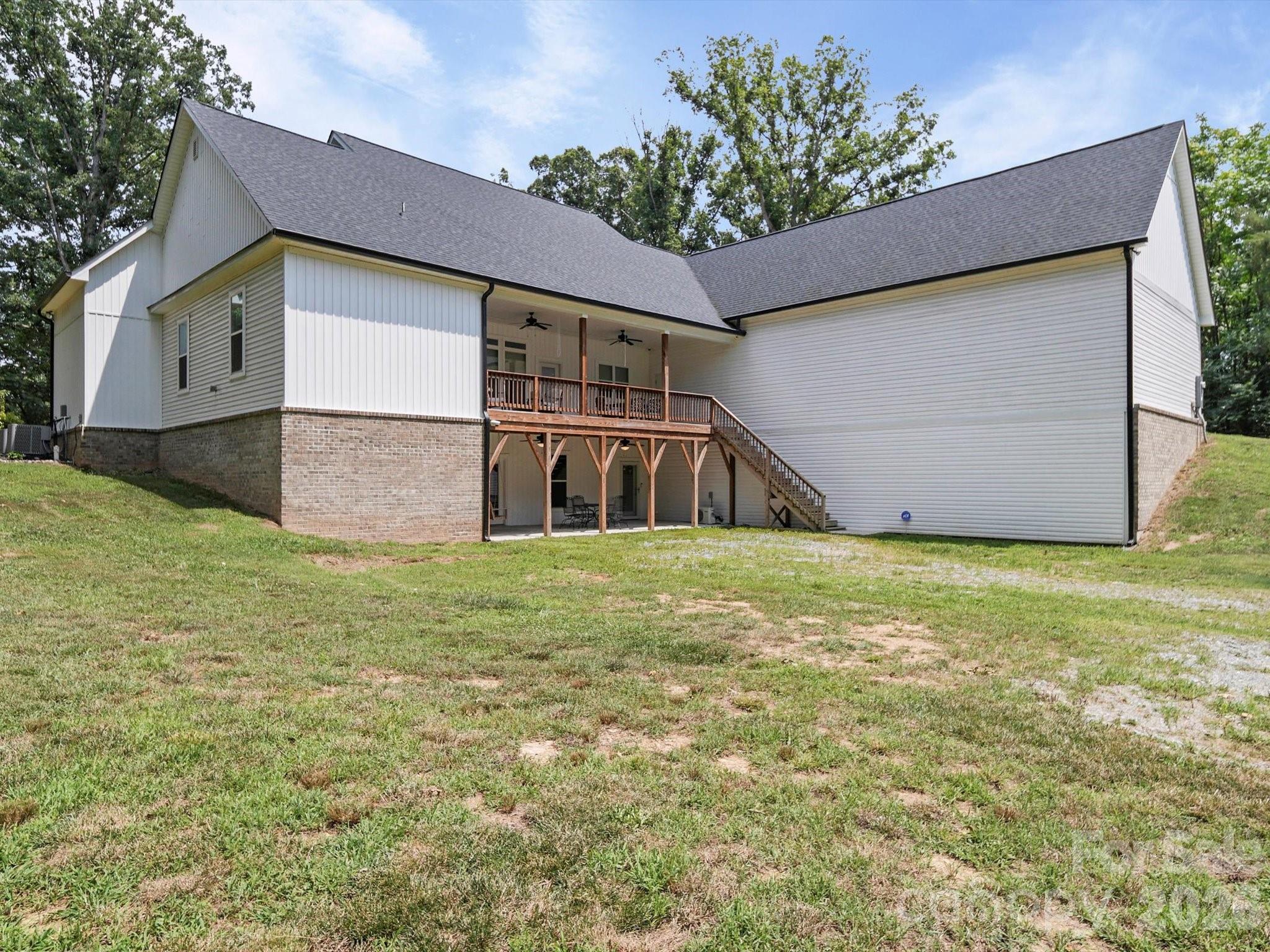 1421 Hamilton Crossroads Road — Marshville