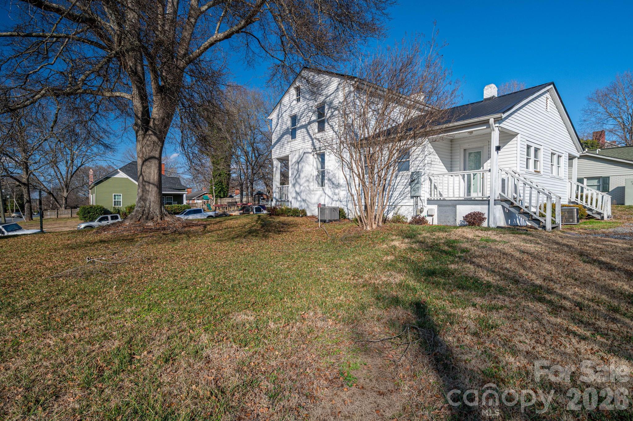 329 W Main Street — Lincolnton