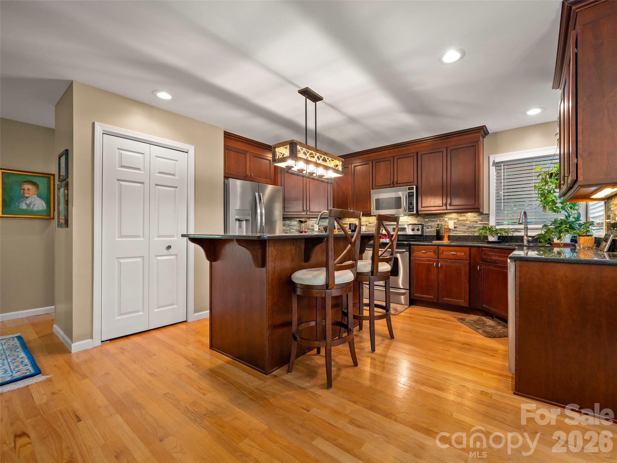 117 Eagles Crest Way — Lake Lure