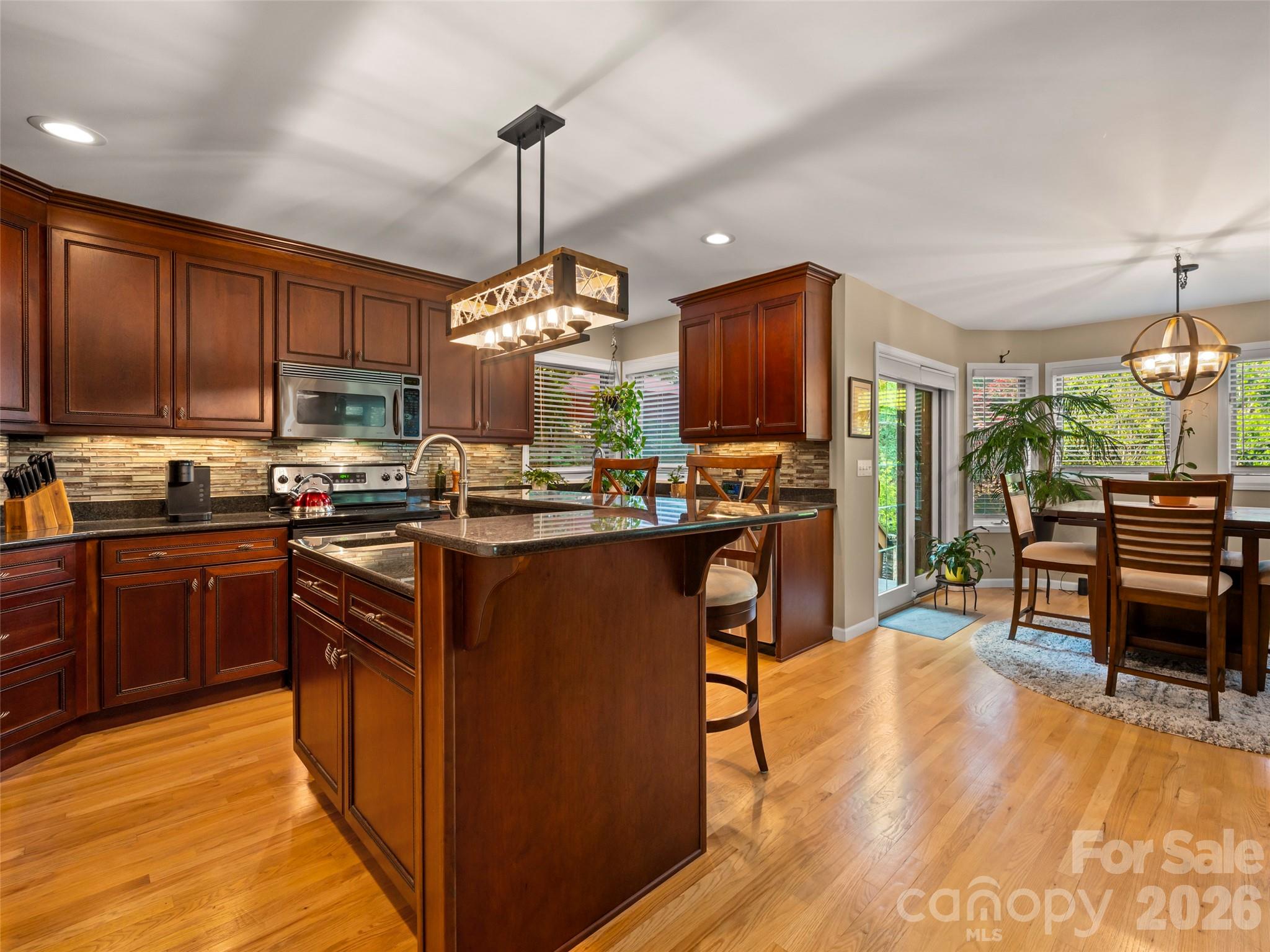117 Eagles Crest Way — Lake Lure