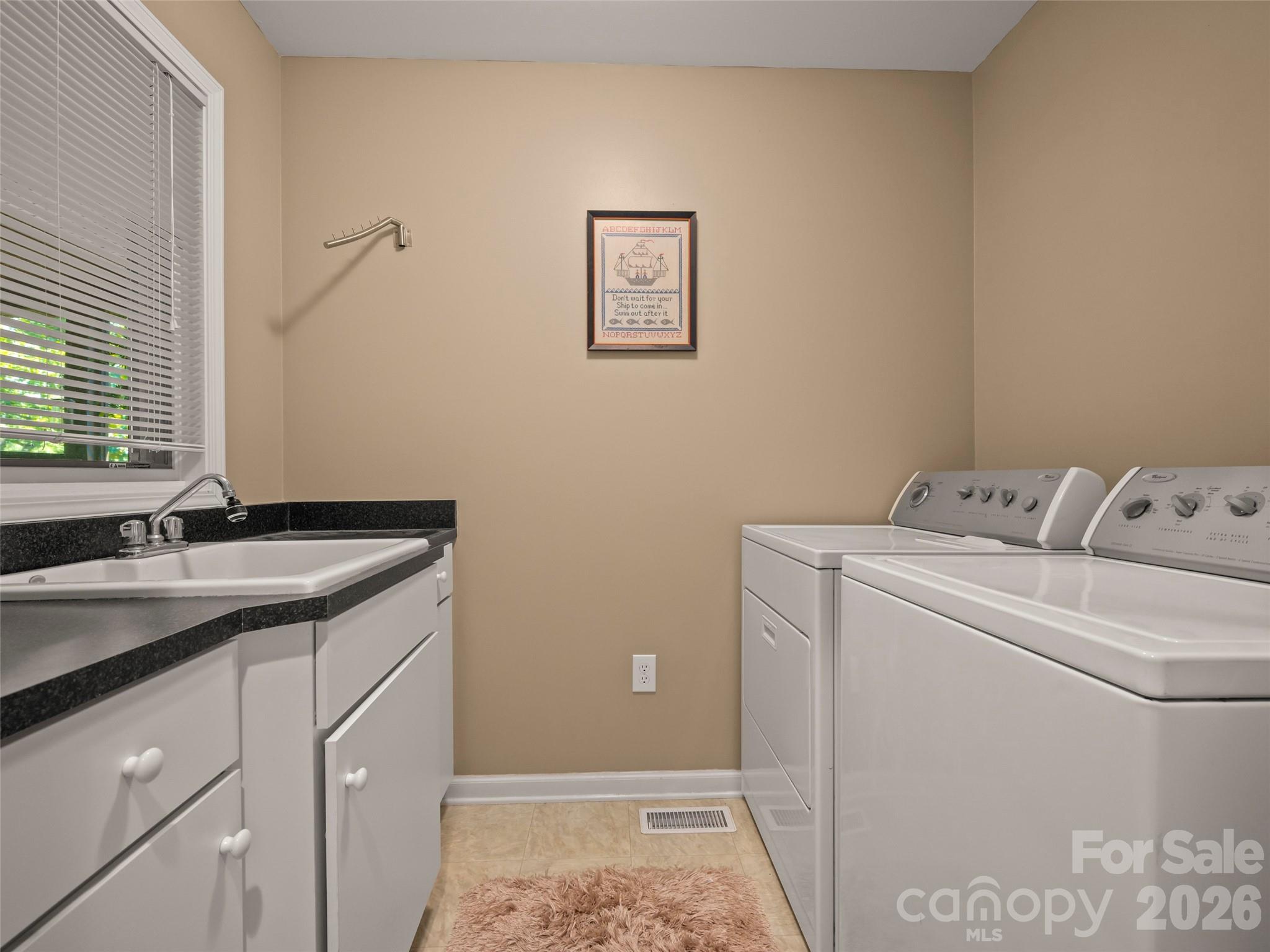 117 Eagles Crest Way — Lake Lure