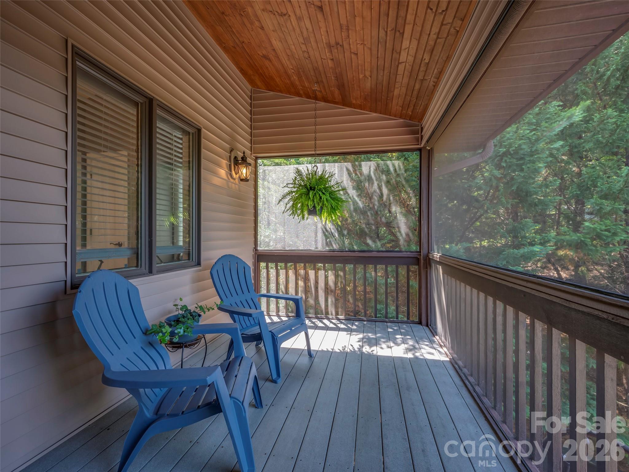 117 Eagles Crest Way — Lake Lure