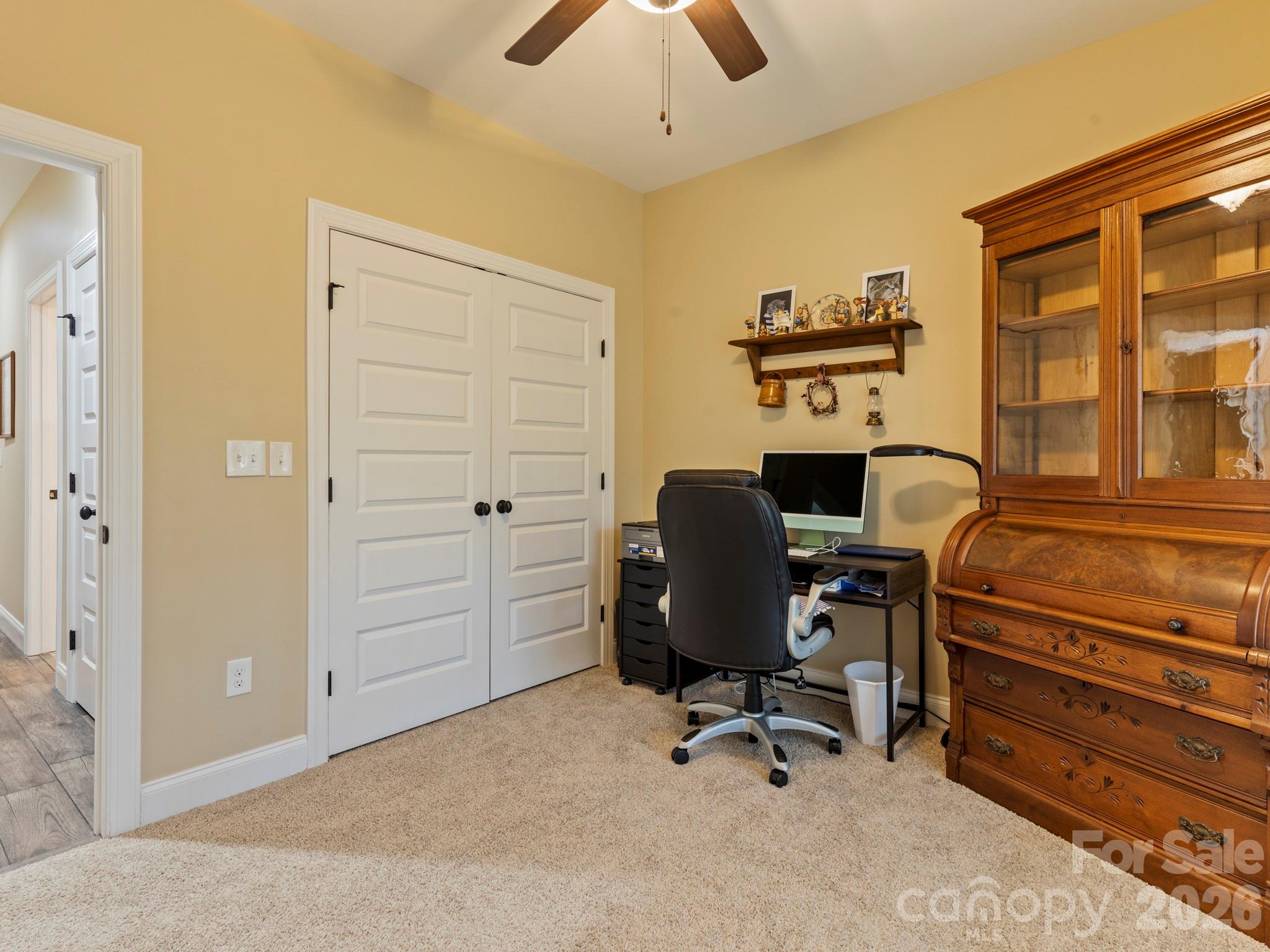 334 Summer Orchard Drive — Hendersonville