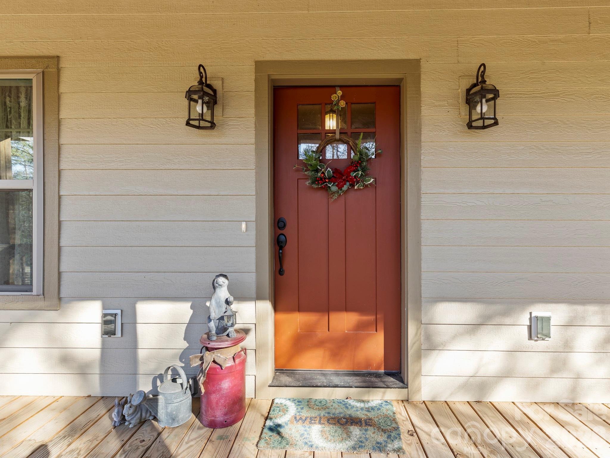 334 Summer Orchard Drive — Hendersonville