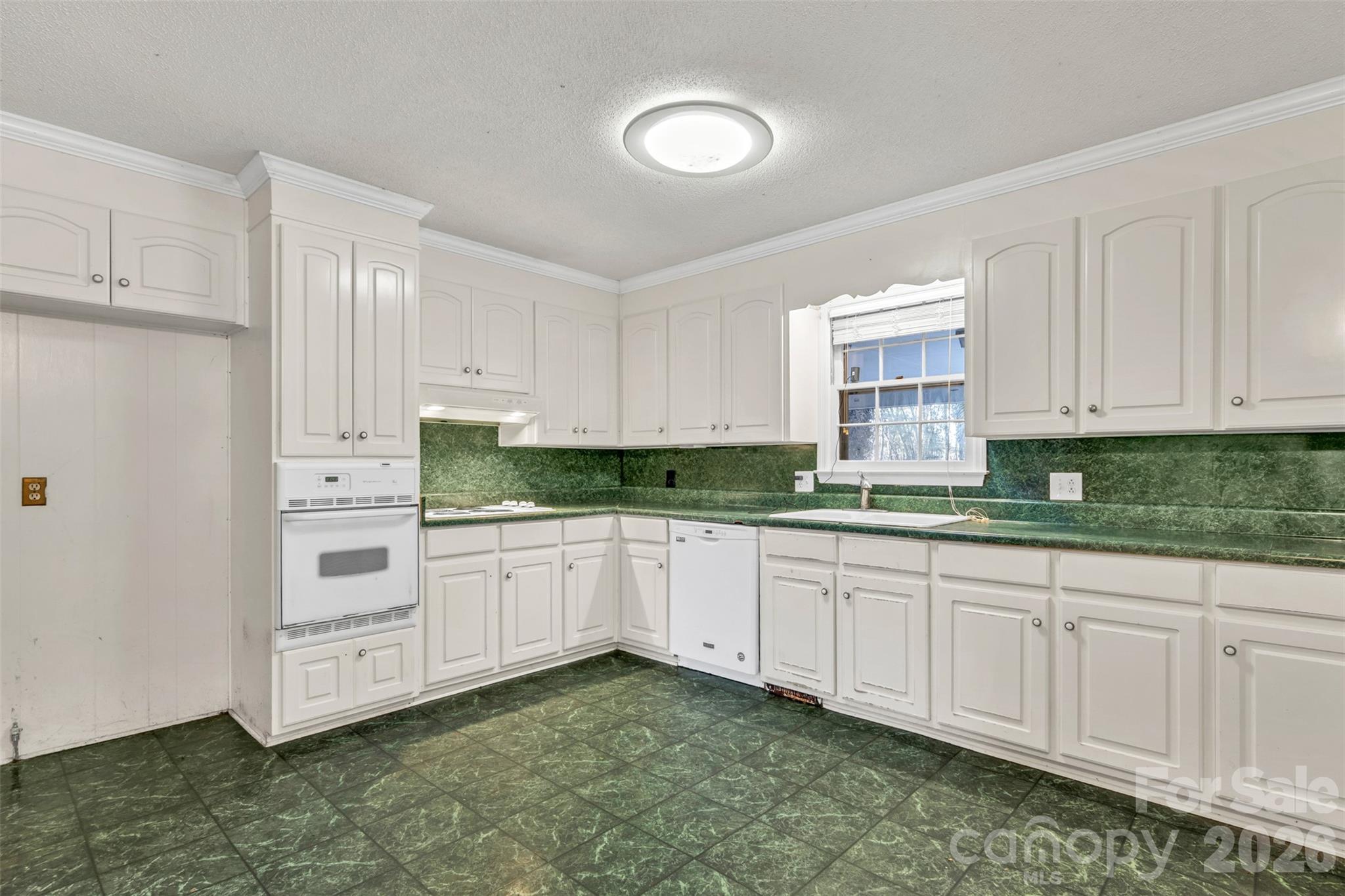 3234 Great Falls Highway — Lancaster