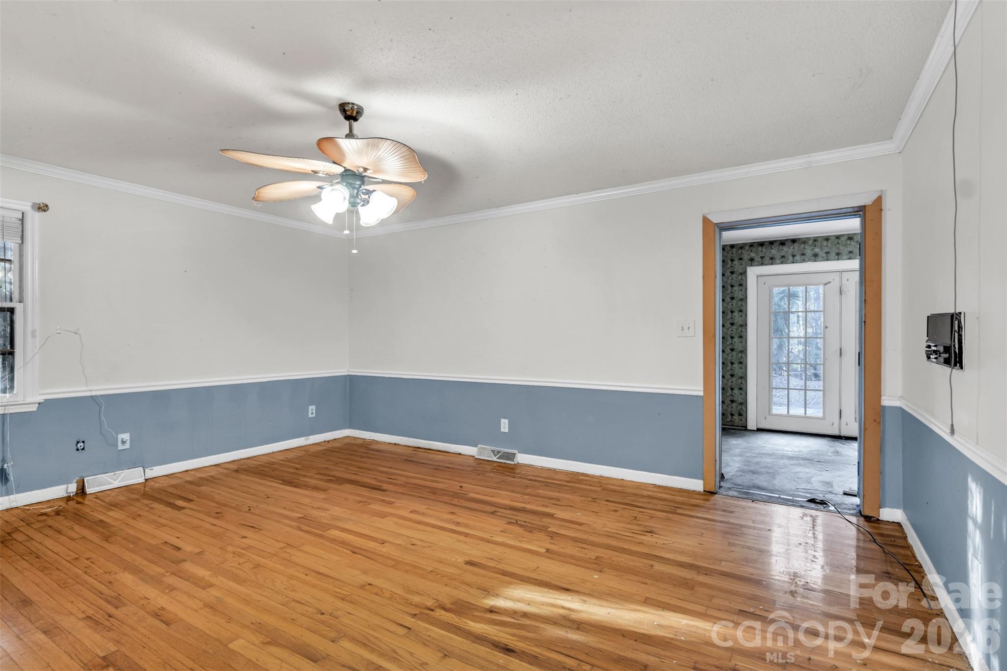 3234 Great Falls Highway — Lancaster