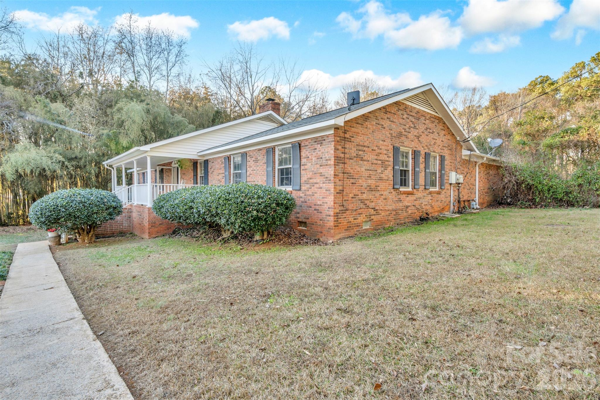 3234 Great Falls Highway — Lancaster