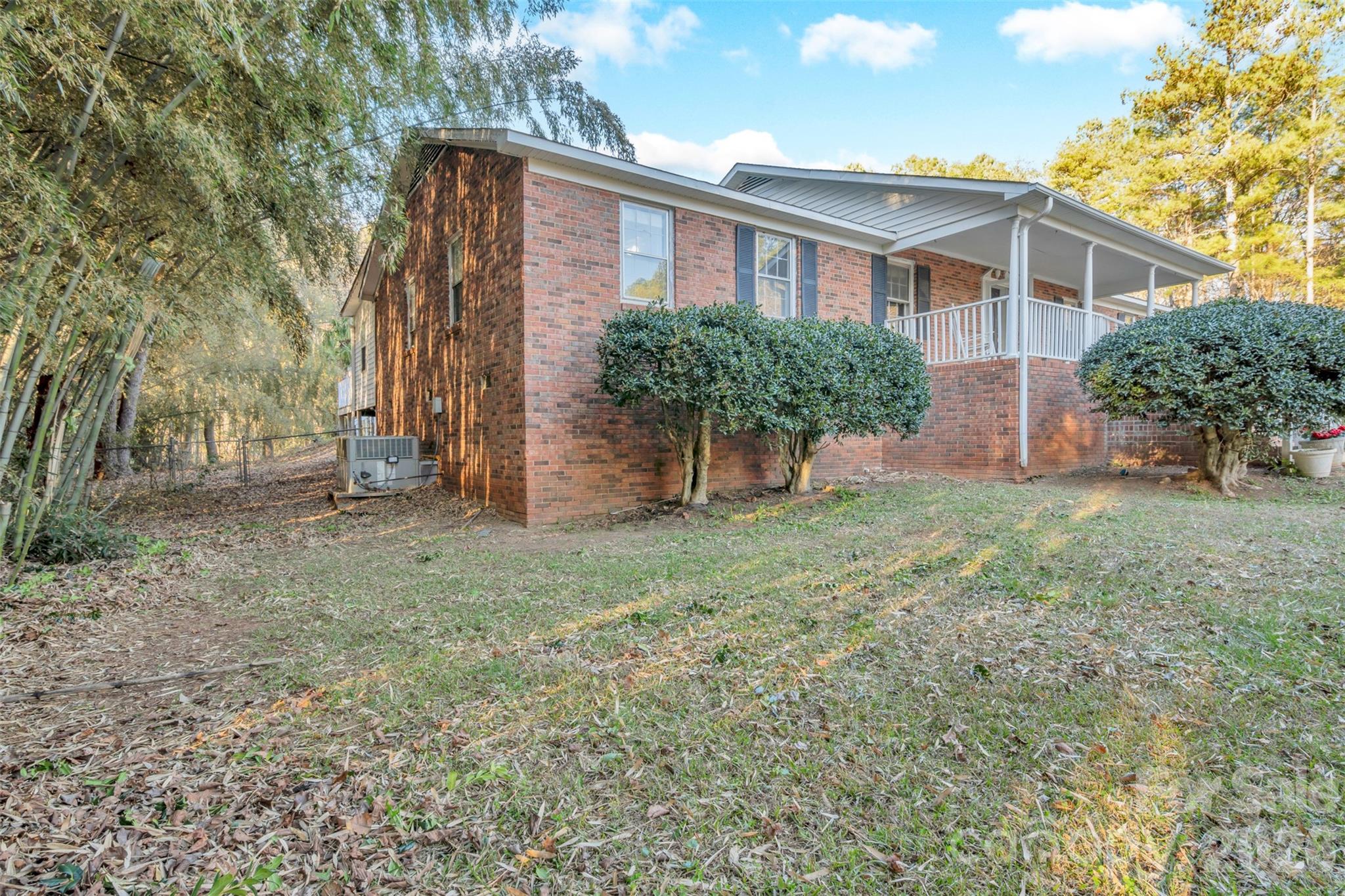 3234 Great Falls Highway — Lancaster